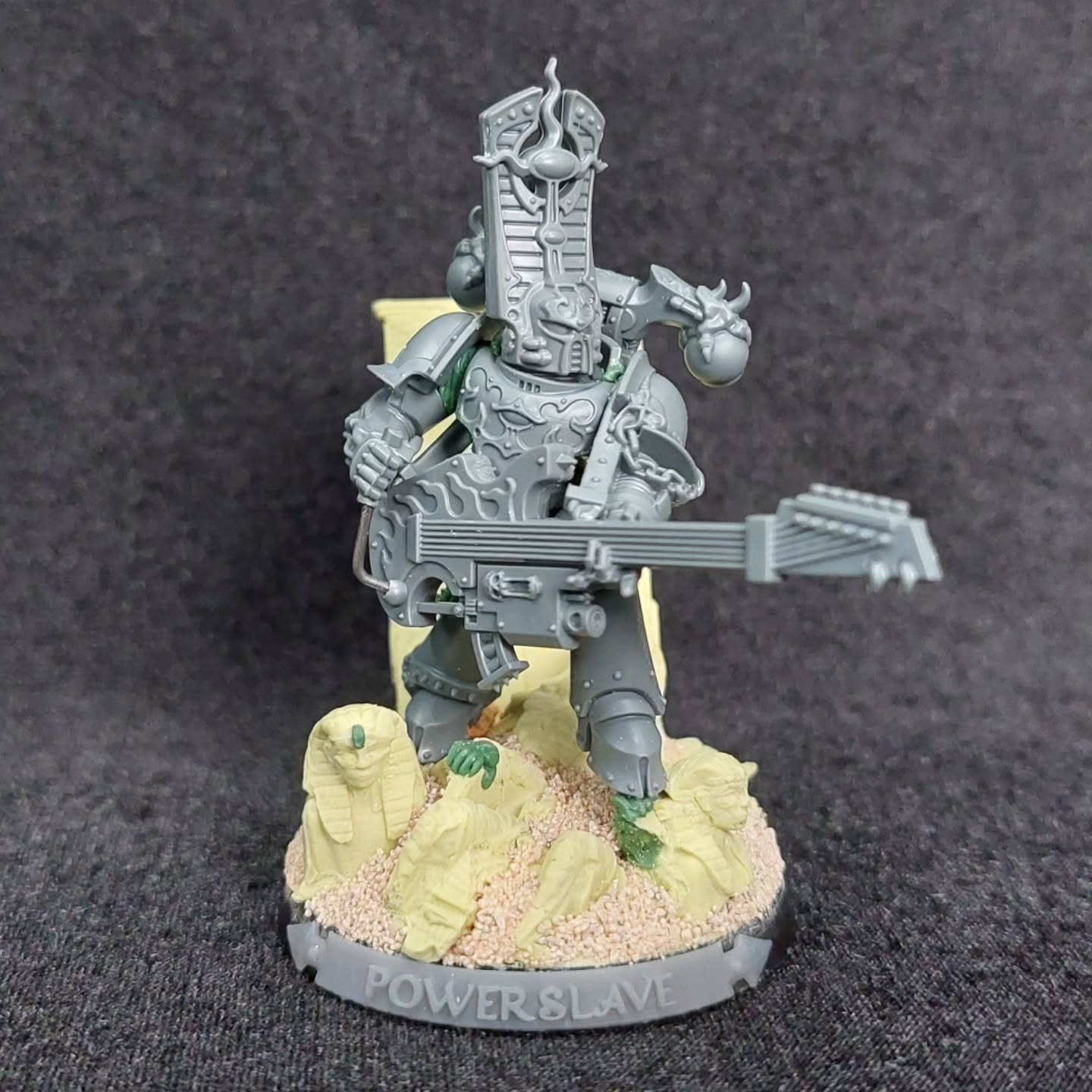 I've told myself I won't paint this guy until the Land Raider is done, but I'm really looking forward to starting it.
A little cross-over with the Classic Noise Marine back in production. About time, I stuck some Iron Maiden flair in the army.
Reckon it will count as an Infernal Master.
#Warhammer40k #thousandsons #ironmaiden