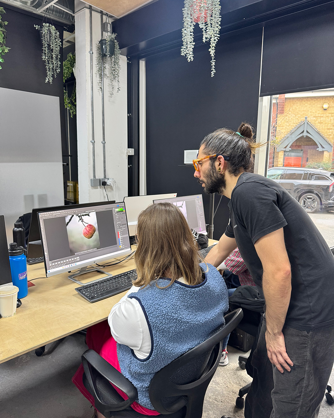 Shape Your Creative Year 💡
As 2025 comes to a close, now is the time to plan your next move. Whether you’re looking to learn new skills or enhance existing ones, our designer software courses will equip you to start 2026 with confidence, creativity, and momentum.
#LondonSoftwareTraining #Design #DesignSoftware #NewYearGoals