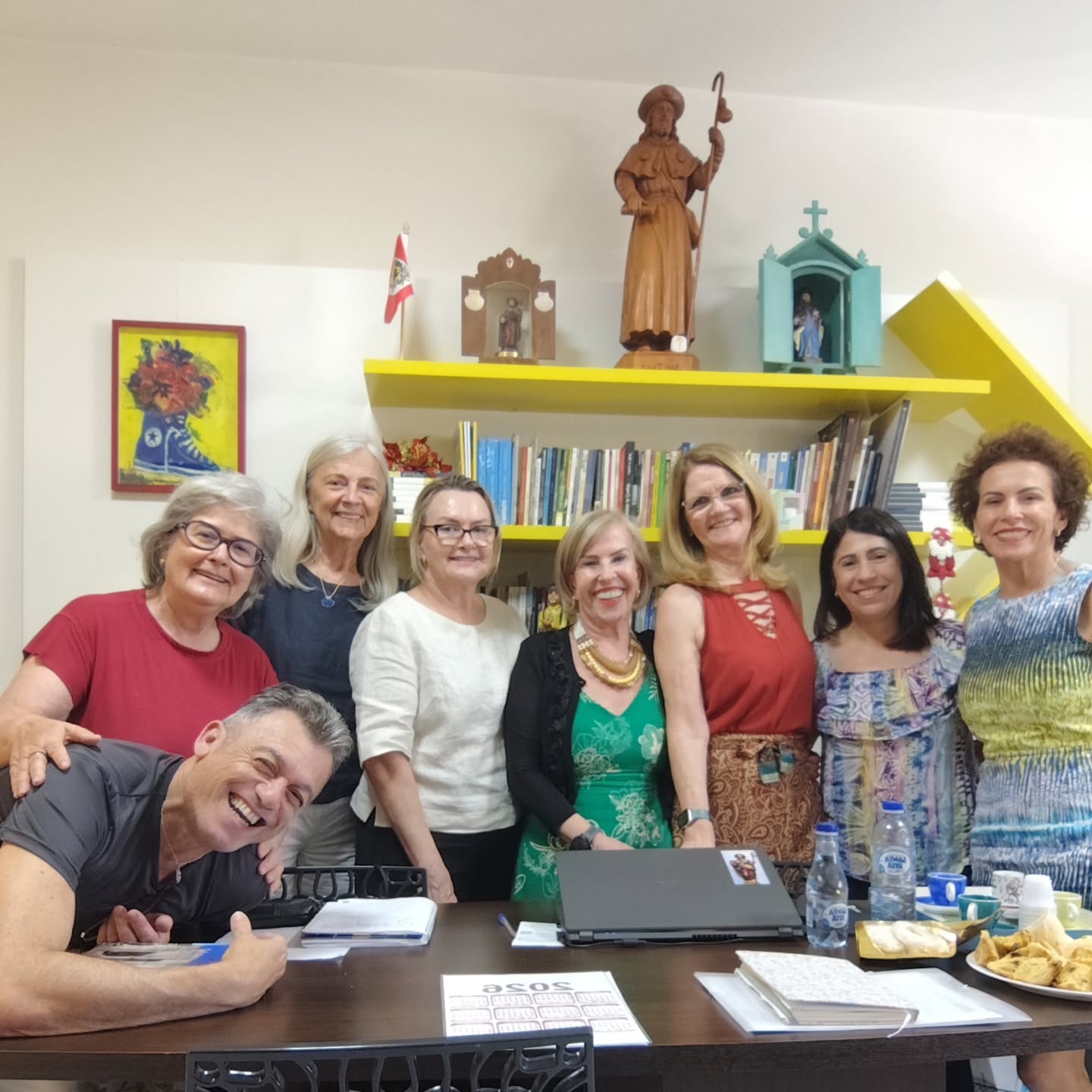 Nossa última quinta-feira de 2025 de atividades na sede da ACACSC foi assim, recebendo visitas de sócios e futuros sócios. Gratidão pela confiança e parceria. Vocês fazem a diferença.
Que todos tenham um abençoado Natal e um Ano Novo próspero! 🙏🙌👏🥂🤗