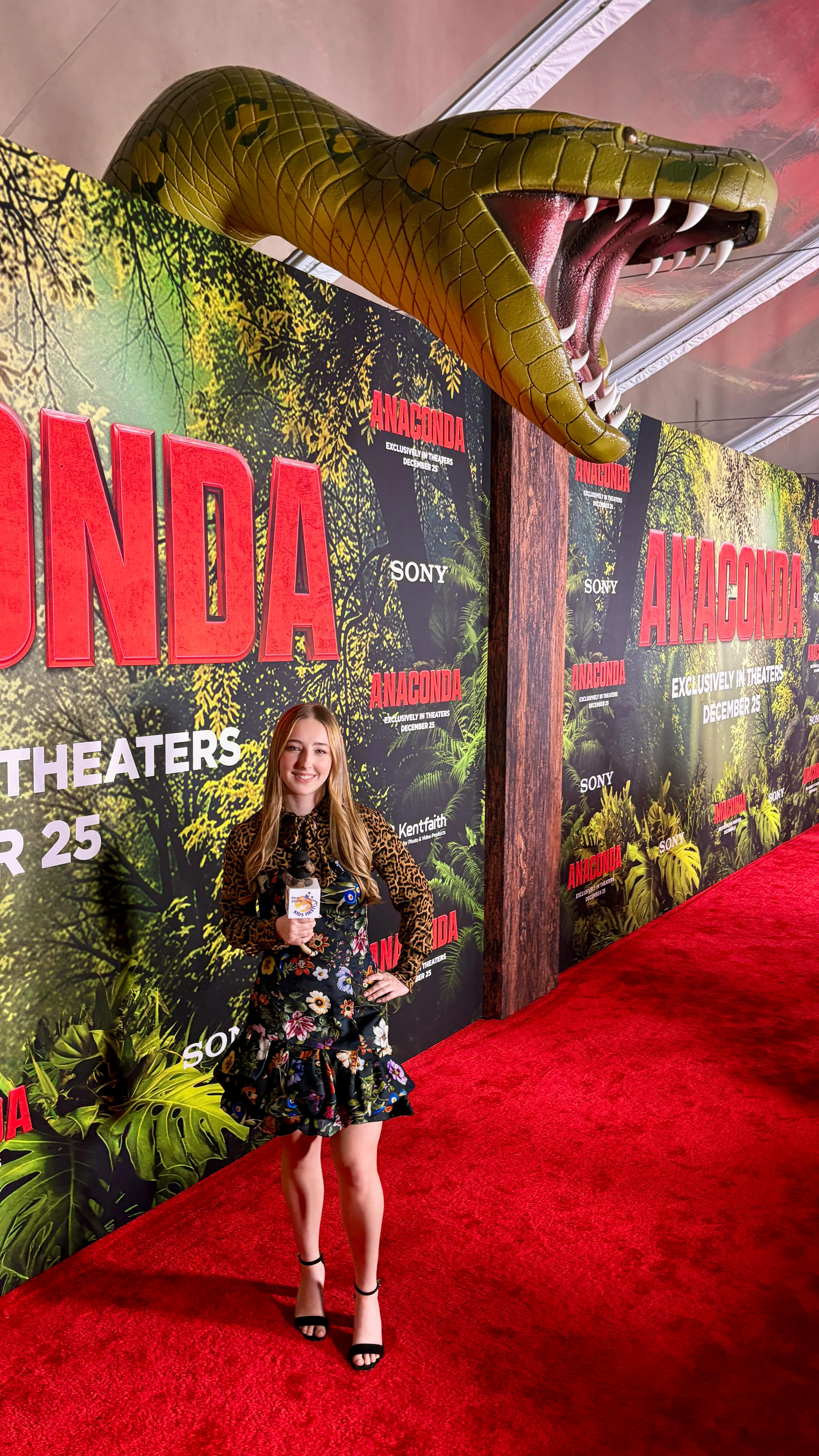 @anacondamovie #premiere #redcarpet #interviews #comingsoon #kidsfirstcoming_attractions #kataroundtown @jackblack #paulrudd #danielamelchoir @stevezahn @ioneskyelee @bennyvegas @diegoarnary #sebastainsero @davidfleming @tomgormican @seltonmello