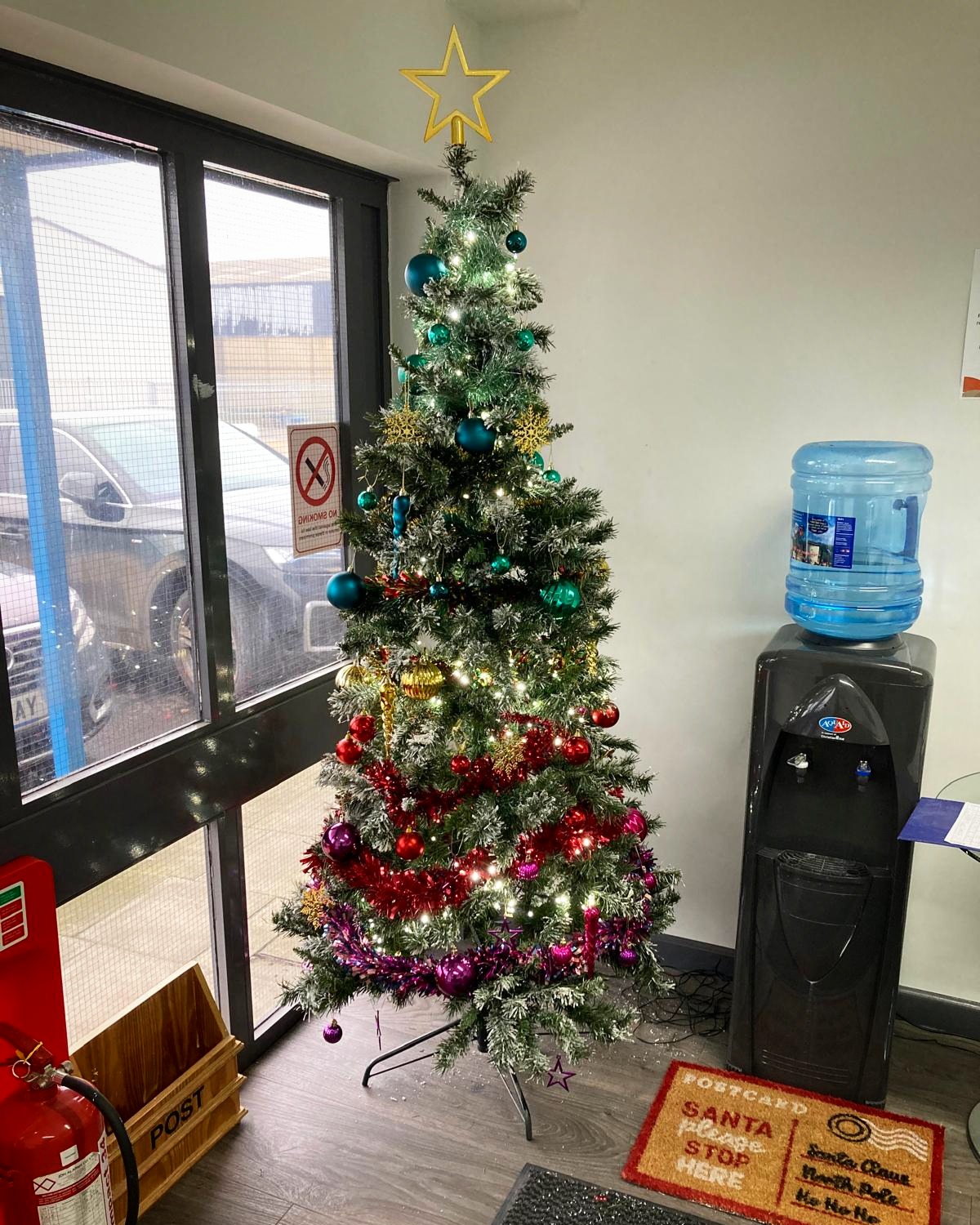 It's just over a week until Christmas and everyone's getting into the festive spirit here at ESM❄️
We've decked the halls with lights and tinsel, and of course it wouldn't be Christmas without a tree. 🎄
And don't forget the annual tradition of staff Secret Santa; we're all looking forward to finding out who's getting coal in their stocking this year 🎅🏻
We'll also be publishing our Christmas hours by the end of this week, so look out for those.
#christmas #xmas #deckthehalls #lights #tinsel #festive