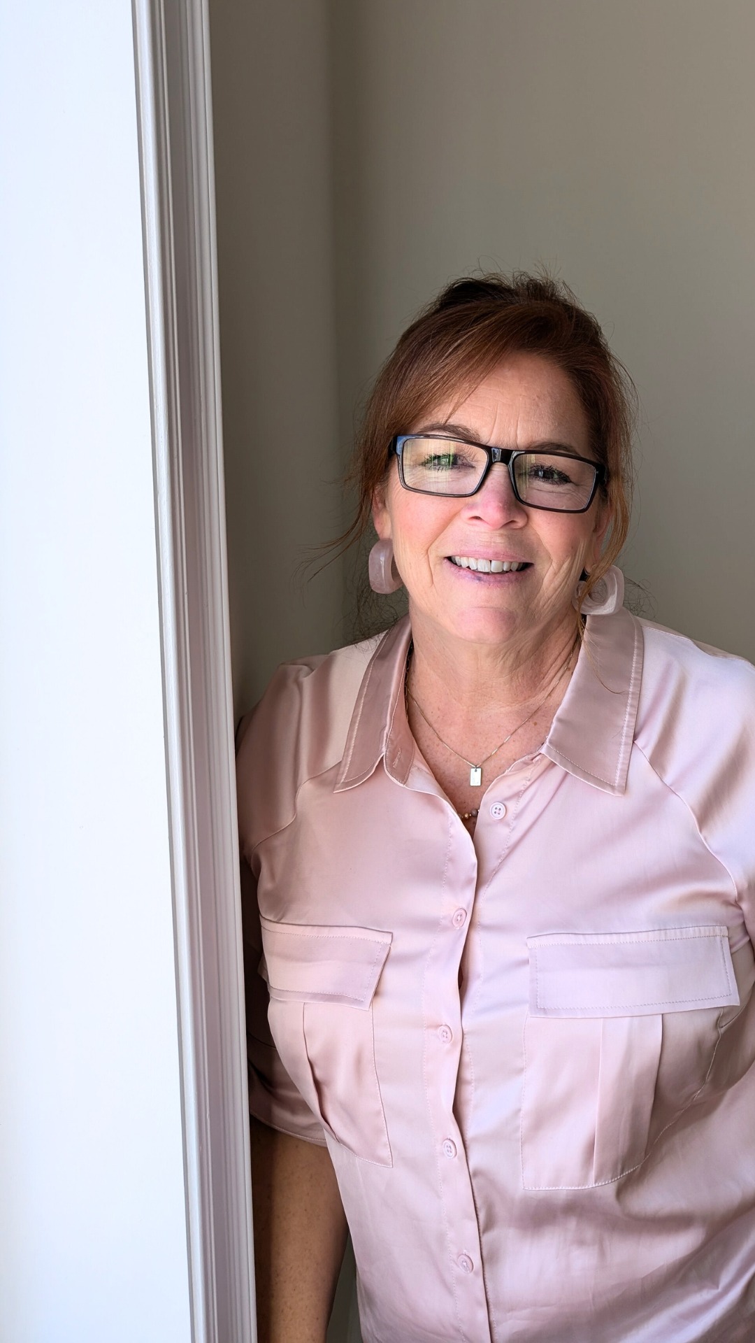 Reaching a stage in life where you can finally create a home that feels intentional is exciting- but the process can also feel overwhelming. There are hundreds of decisions, tight timelines, trades to coordinate, and details that matter more than people realize.
This is where having an experienced designer makes a real difference.
With clear communication, a transparent process, and a focus on how you live, I help take the pressure off while guiding you toward a home that is functional, personalized, and built to last.
If you’re planning a renovation or redesign in Niagara, I’m here to help you move from uncertainty to confidence. Link in bio.
