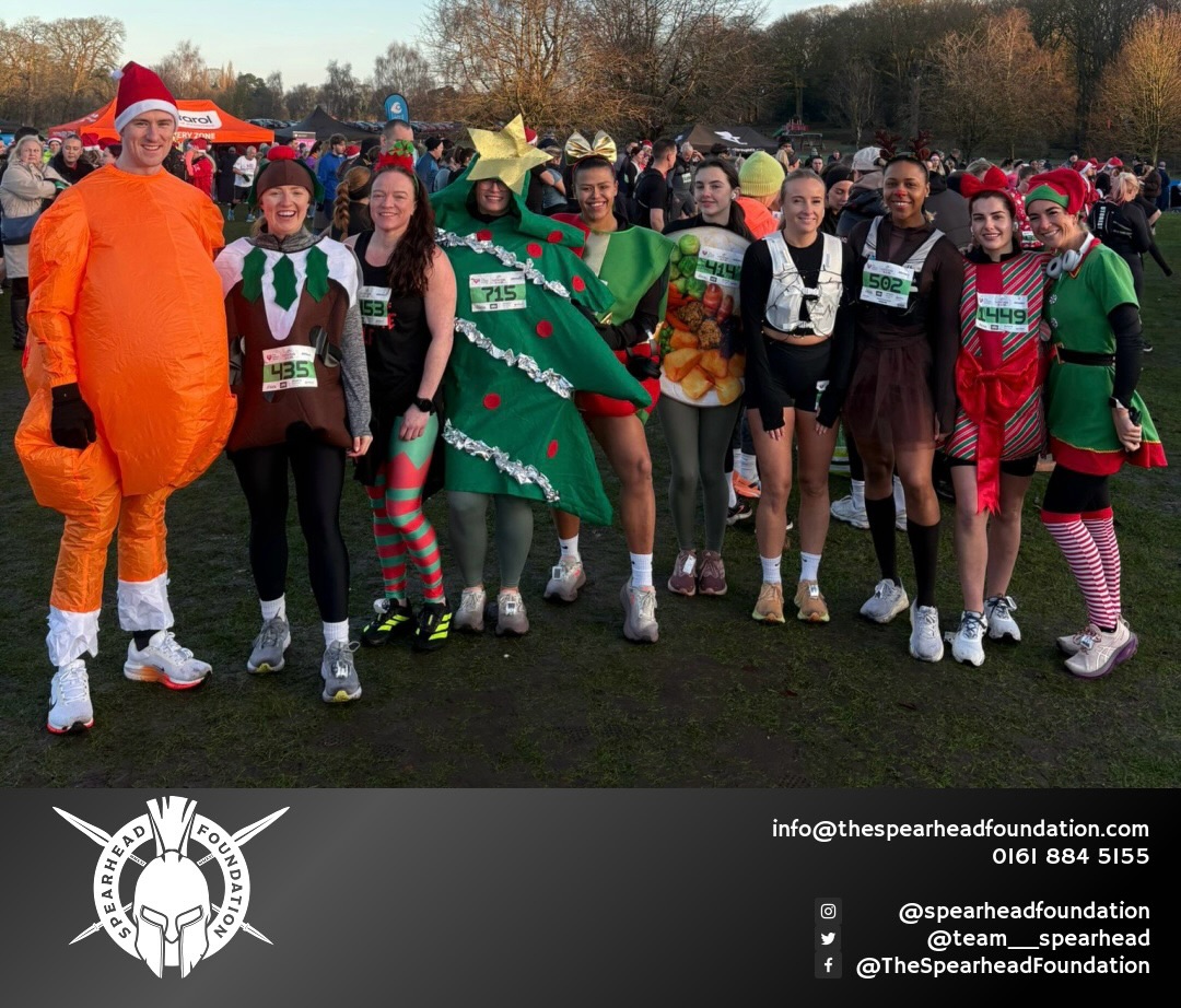 These legends ran the #Tatton10k this weekend for the foundation.
Raising an incredible amount of money for our Christmas programme. Which will see them purchase enough Christmas packs for up to 15 families.
Thank you to you all and you all looked incredible 👏🏻❤️