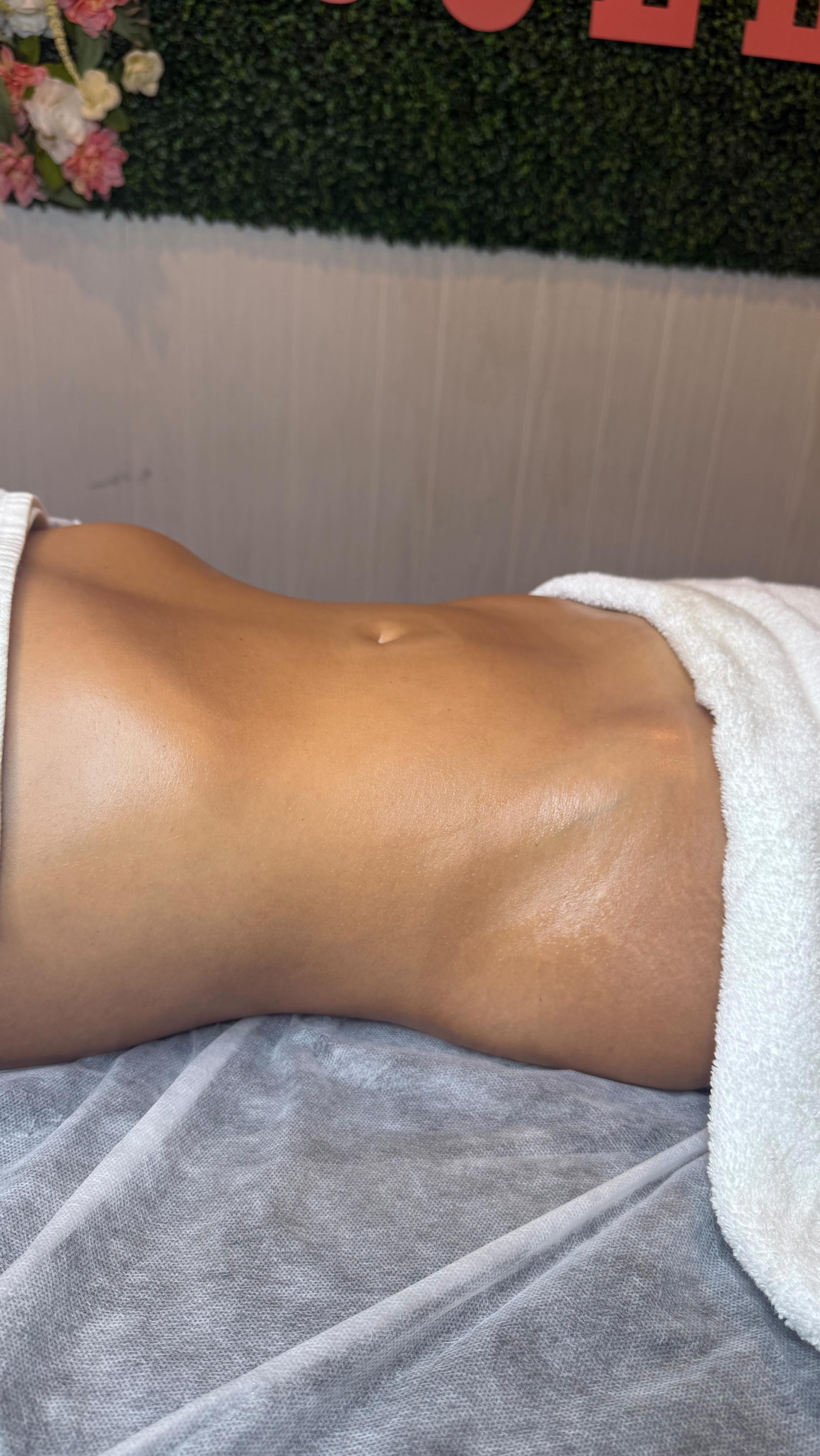 Holiday Toxins Don’t Clear Themselves… But a Lymphatic Detox Does!
All those holiday indulgences…sugar, alcohol, salty foods, stress, late nights…don’t just disappear on their own. They build up in your body, leaving you feeling bloated, sluggish, or just… off. 🍷🍰💤
A Lymphatic Detox helps your body:
💧 Flush out toxins
💪 Support immune health
⚡ Reduce bloating and water retention
✨ Improve circulation and overall vitality
Your body deserves a post-holiday reset.
Book your Lymphatic Detox today and give yourself the gift of wellness. 💚