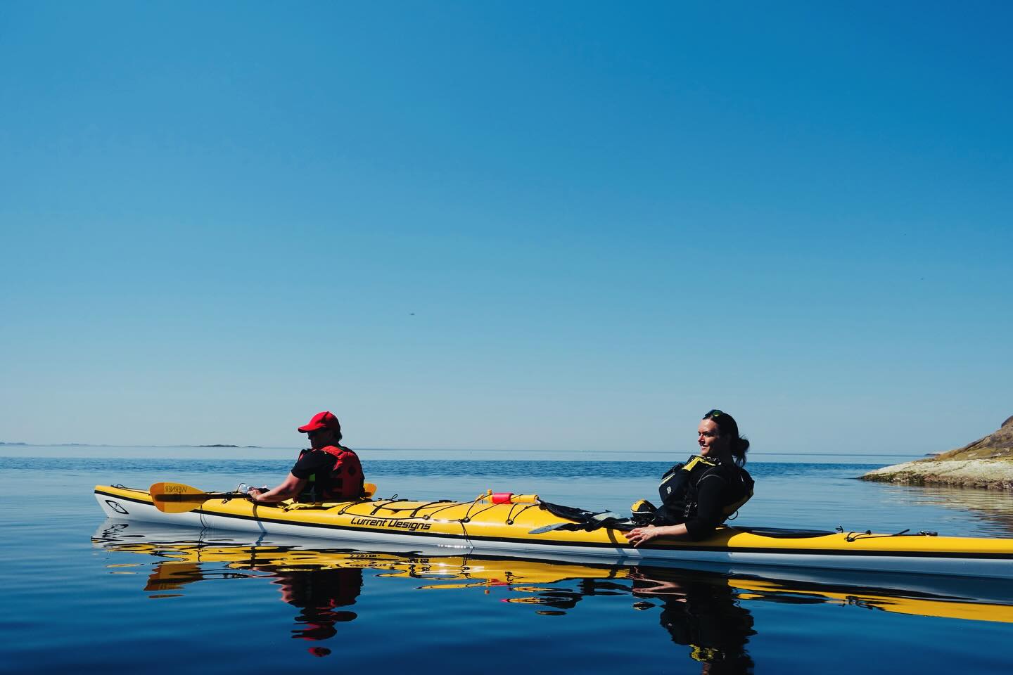 Ge bort ett presentkort!
Låt oss inspirera er eller någon ni känner till mer paddling i 2026. Presentkort på specifik upplevelse eller på en summa följ länkarna för mer inspiration:
https://nautopp.rezdy.com/catalog/166908/kurser-courses
https://nautopp.rezdy.com/catalog/520249/presentkort-gift-card
#nautoppkajakcentergrebbestad #kajak #havskajak #upplevelser #utbildning #valleyseakayaks #presentkort