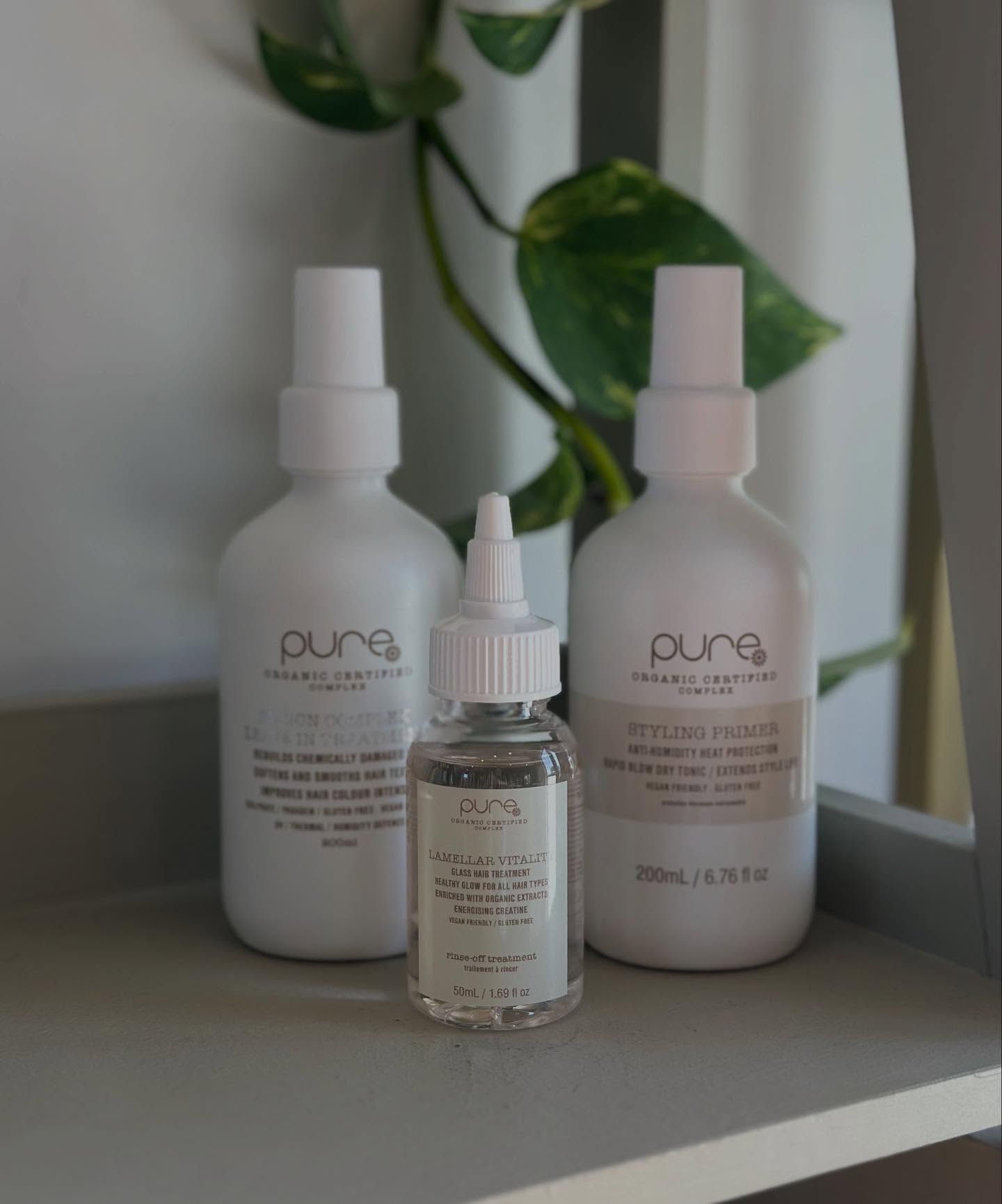 Pure, powerful & certified 🌿
Our Pure Organic Certified favourites are in store now, including the Styling Primer, Lamellar Vitality, and Fusion Complex Leave-In Treatment.
Clean ingredients, conscious care, and beautiful results.
#sustainablesalons #yuduyuhairsalon #waihekehairsalon #tamakimakaurau