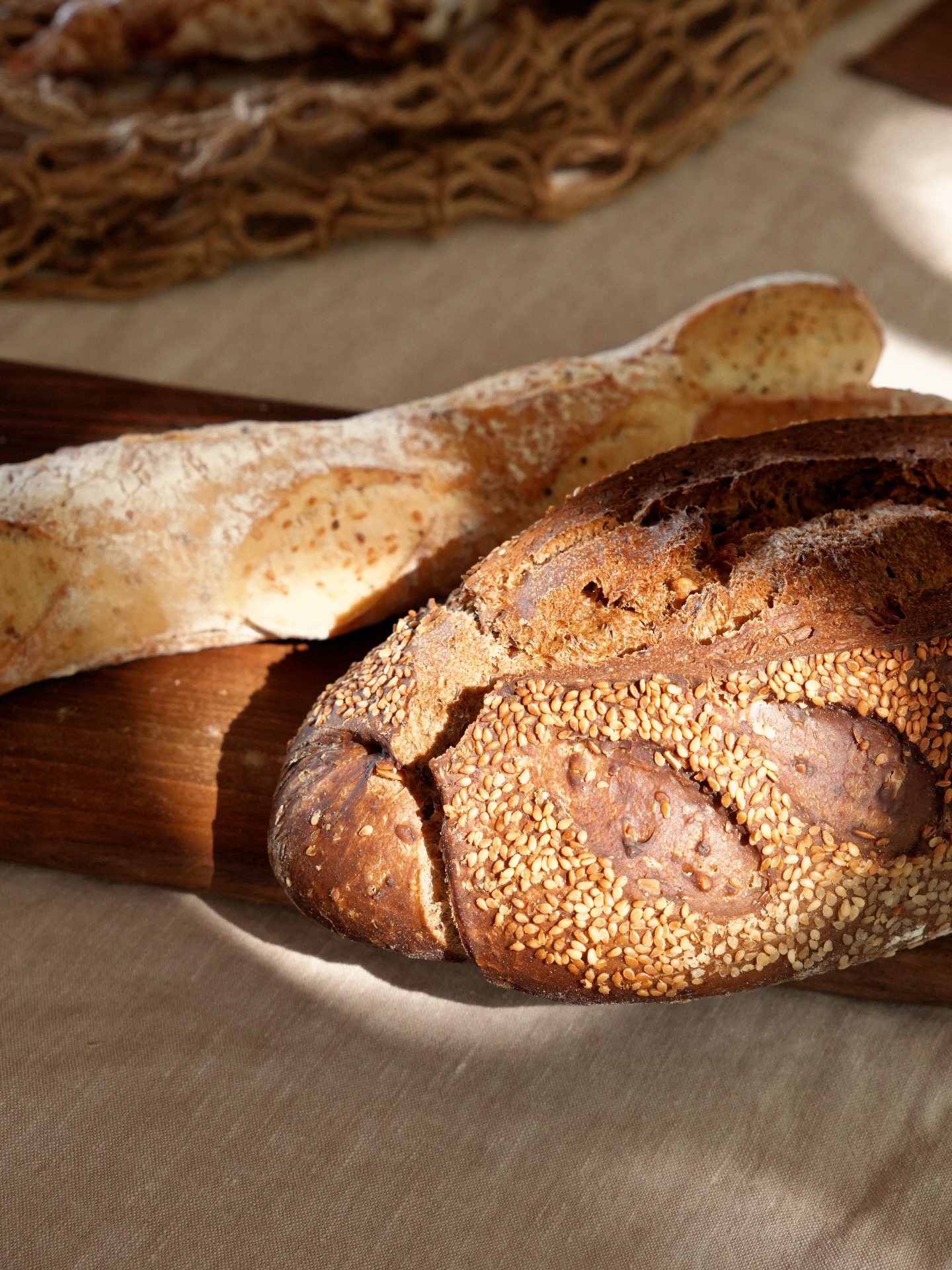 Bathed in sunlight, simplicity reveals its beauty.
Artisanal bread, golden crust, and a warm, timeless aroma.
Enquire now to elevate your next event
📞+33 6 42 55 85 32
📧 info@bonappetitsbh.com
•
•
•
•
•
📸 @juna_studio_sbh
#PrivateChef #StBarthChef #FoodLover #ChefLifestyle #LuxuryExperience