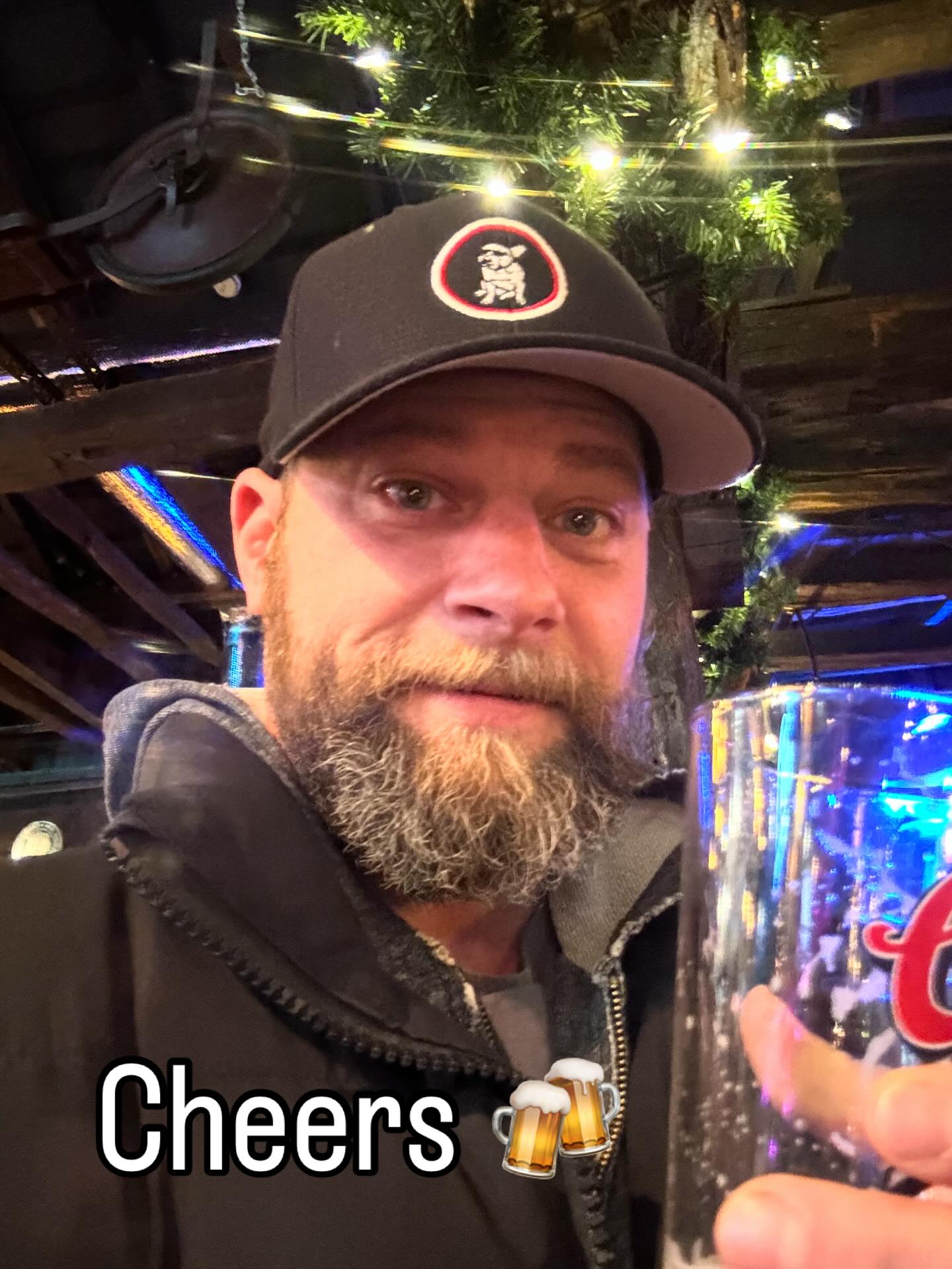 Doggie Time is wrapping up our 10th year in business! As the year is coming to an end, we would like to highlight our wonderful employees who made our company what it is today! Cheers to another 10 years 🍻 and the awards go to…… 🥁 ➡️➡️➡️