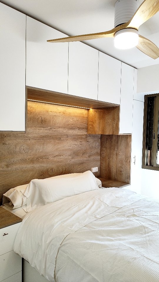 Nos encanta el resultado ✨
.
Interior: Lino Cancún
Exterior: Laminado blanco Finlandia & roble tostado ✨
.
Presupuestos: hola@maderiz.com
.
#carpinteriaamedida #carpinteriamadrid #carpinteria #homedecor #armariopuente