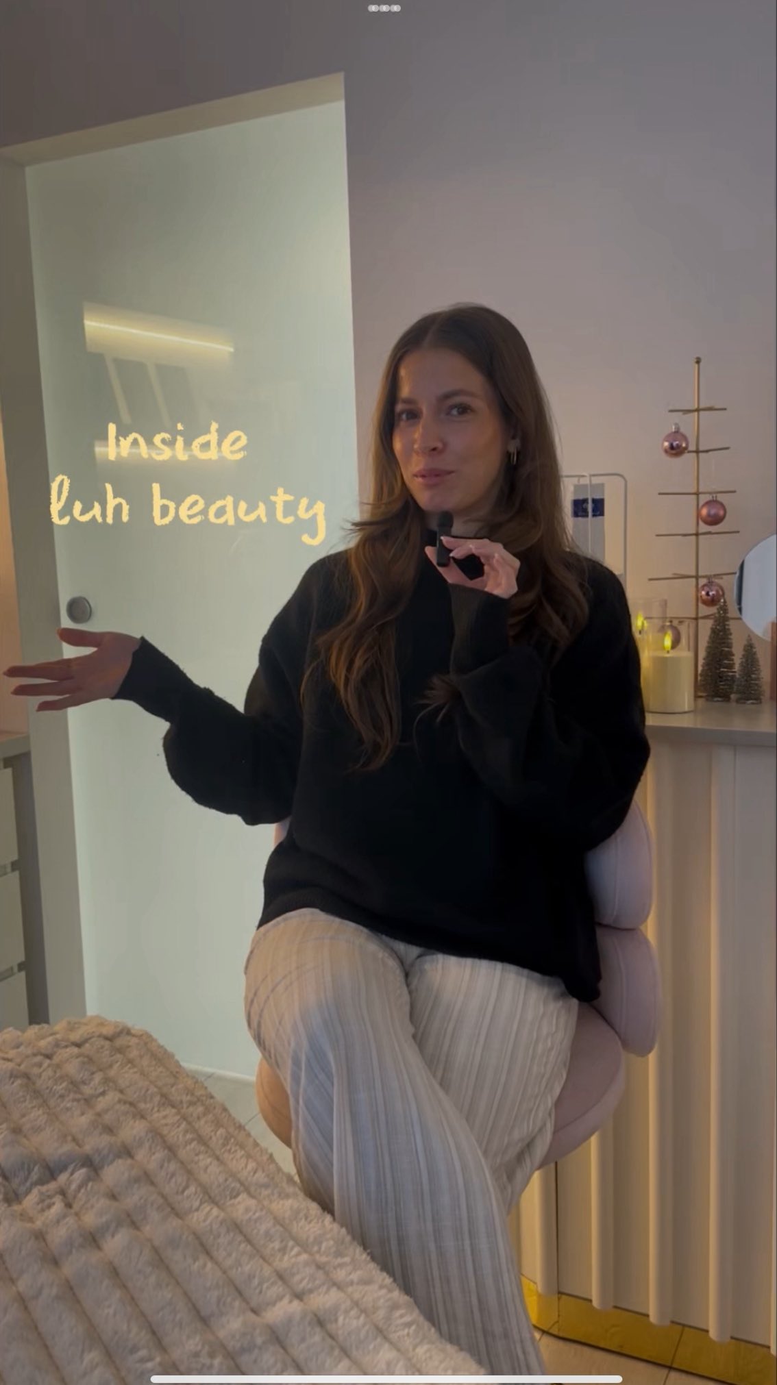 ✨Unsere Teamreise geht weiter - heute mit unserer Julia 🤍
Mit Herz, Präzision und ganz viel Leidenschaft für Beauty.
Kontakt:
📞 0173 4720207
💌 Instagram DM
⌨️ www.luhbeauty.de