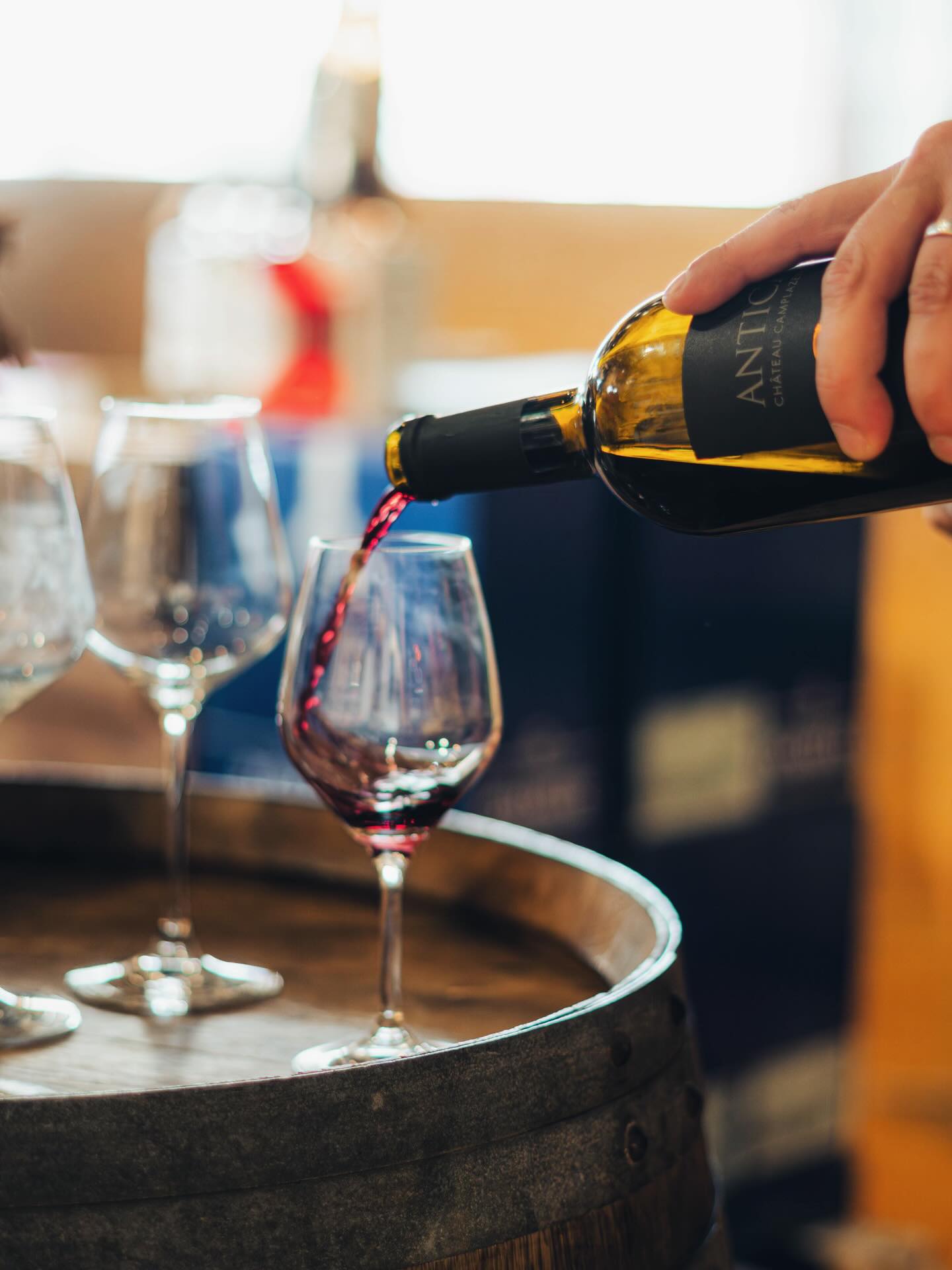 🍷 Les plannings de nos ateliers dégustation sont en ligne.
Les dates des ateliers dégustation de nos caves de Lille, Lens et Valenciennes sont désormais disponibles sur notre site.
👉 Lien en bio.
À l’approche des fêtes de fin d’année, les ateliers dégustation sont aussi une idée de cadeau qui change, autour du vin et du partage, animés par nos cavistes.
Réservations possibles uniquement :
• en boutique
• par téléphone
• ou par mail
📍 Lille
📞 03 20 30 12 20
📧 lvglille@gmail.com
📍 Lens
📞 03 21 70 01 20
📧 lvglens@gmail.com
📍 Valenciennes
📞 03 27 42 93 61
📧 lvgvalenciennes@gmail.com
Un acompte de 50 % du montant sera demandé lors de la réservation.
#lesvinsgourmands