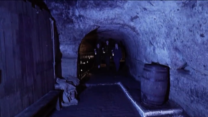 EVERY STORY BEGINS WITH A SONG.
Copper Elite invites you into the world of Hadestown: Teen Edition, a place where music guides the way, love dares to hope, and choices shape the journey ahead.
This talented cast brings warmth, heart, and beautifully layered vocals to a timeless story, featuring beloved songs such as “Wait for Me,” “Way Down Hadestown,” and “All I’ve Ever Known.”
📍 The Bonington Theatre
🗓️ 5–7 February 2026
🎟️ Tickets £15
🎟️ Book tickets here:
https://www.boningtontheatre.co.uk/whatson-event/copper-studios-hadestown-teen-edition/
✨🌹🎶
#Hadestown #CopperElite #TeenEdition #MusicalTheatre