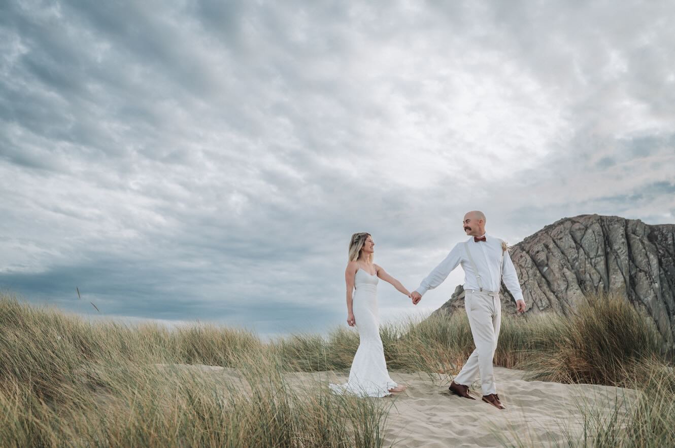 Happy Two Year Anniversary Alley & Randall!!!
How has it been 2 years!?!
Flowers: @805_flowers
Photo: @burlapandoakphoto
.
#SLOweddingphotographer #SanLuisObispoWeddings #PasoRoblesWeddings #CayucosWedding #MorroBayWeddings #CentralCoastBride #CaliforniaBeachWeddings #SLOcalLove #PasoRoblesBride #CayucosLoveStory #MorroBayMoments #SLOWeddingPhotography #CentralCoastWeddingPhotographer #CaliforniaCoastWeddings #SLOPhotographer #PasoRoblesLove #CayucosPhotographer #MorroBayPhotographer #WeddingInSLO #BridesOfPasoRobles #CayucosDreamWedding #MorroBayBride #SLOVows #PasoRoblesWeddings #CayucosWeddings #MorroBayLove #CoastalCaliforniaWeddings #SLOCountyWedding #PasoRoblesPhotography #CayucosWeddingPhotography