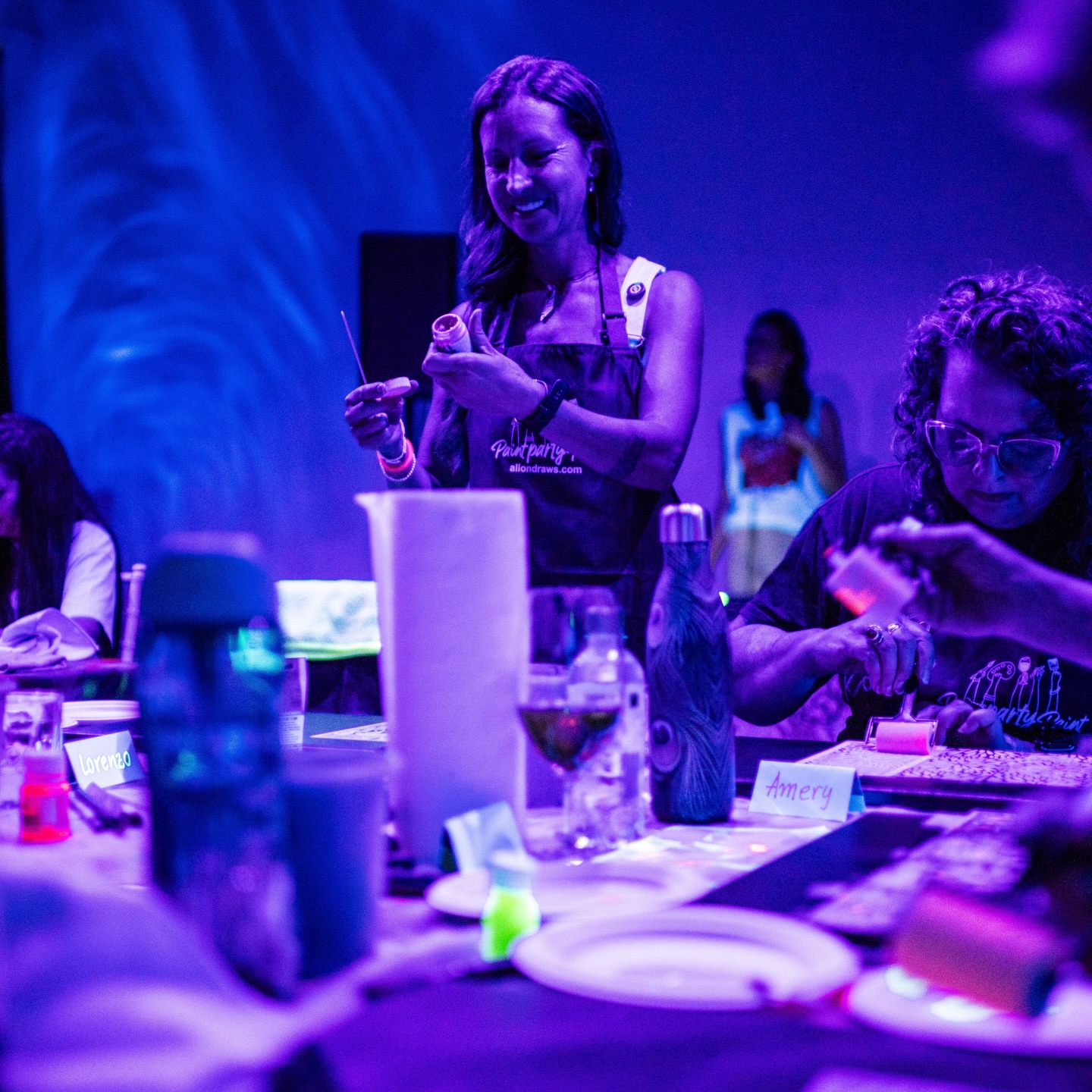 Paint, Party, Paint
“Glow with the flow”
#paintpartypaint #winenot #glow
📸 by @lightbyvictor