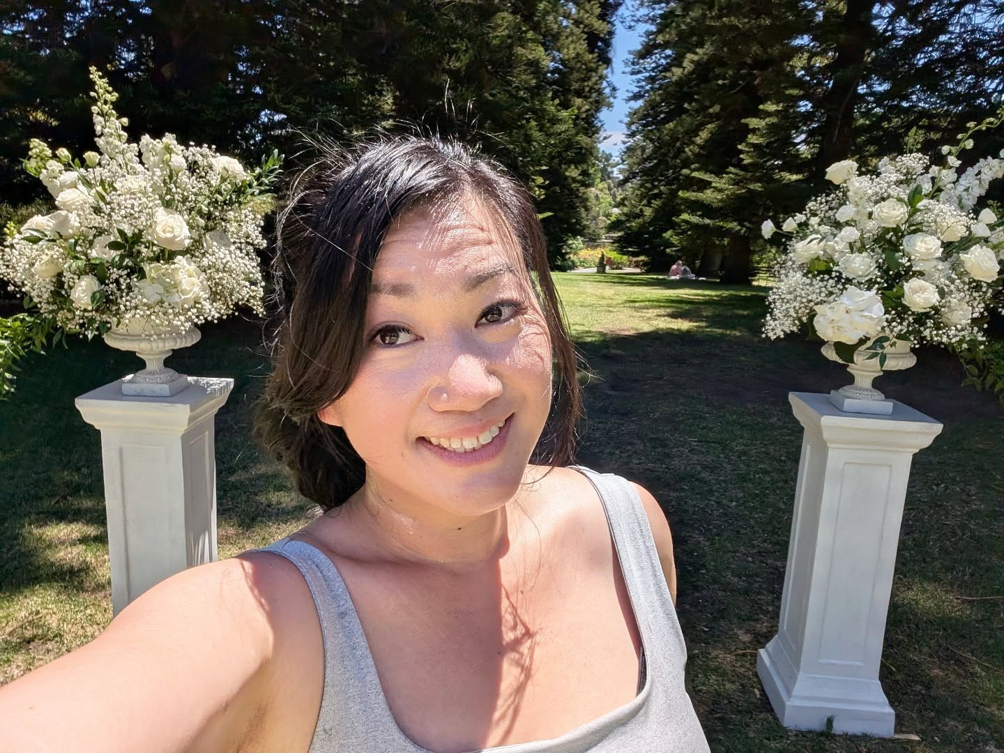 Last wedding for the year. Finishing off with a perfect summer's day ☀️
#adelaidebotanicgardens #classicwhite