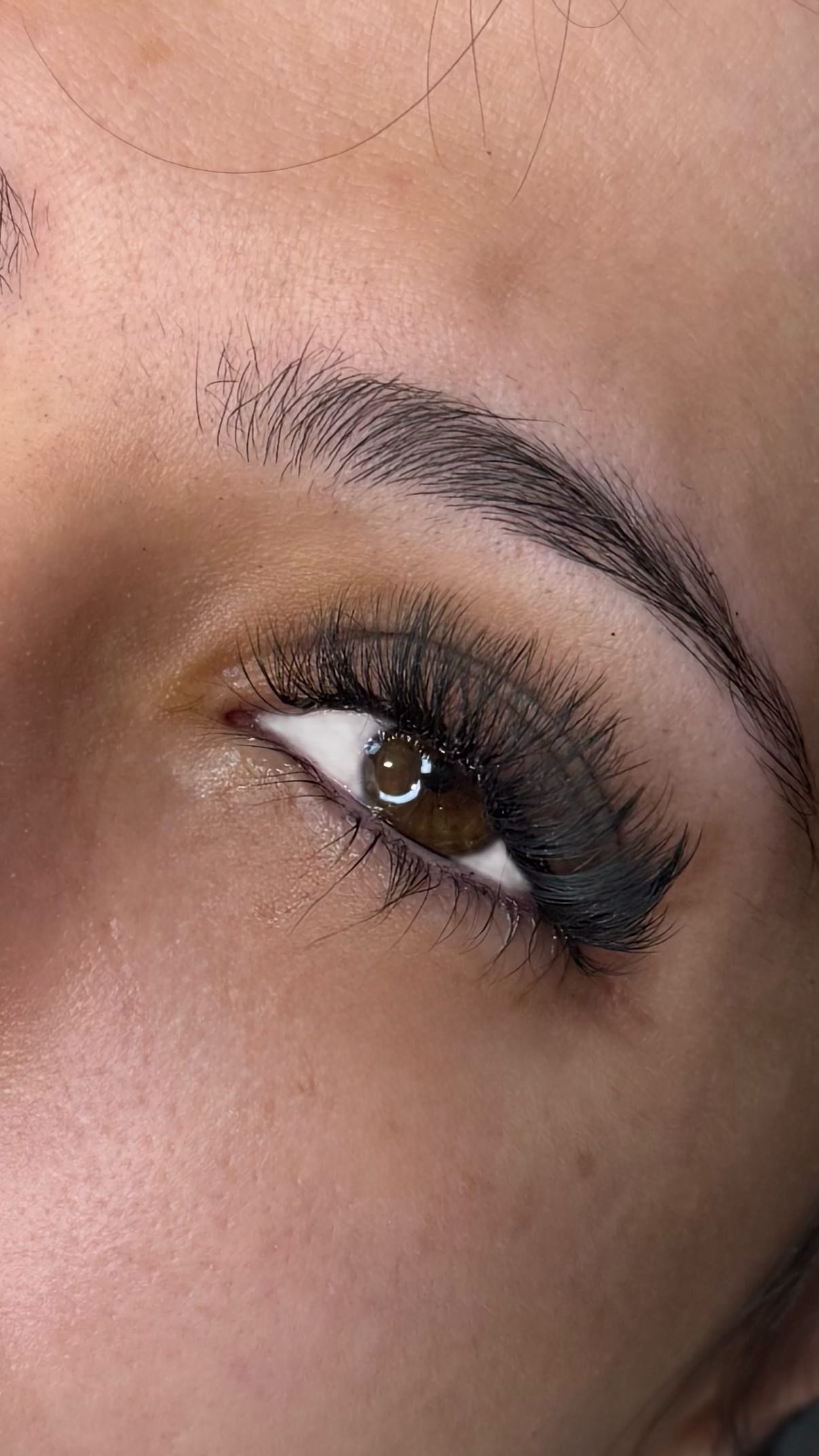 The skin, lash , brow and wax experts are at KemSkin Total beauty. Very simple.#kemskin #lashes #skincare #brows