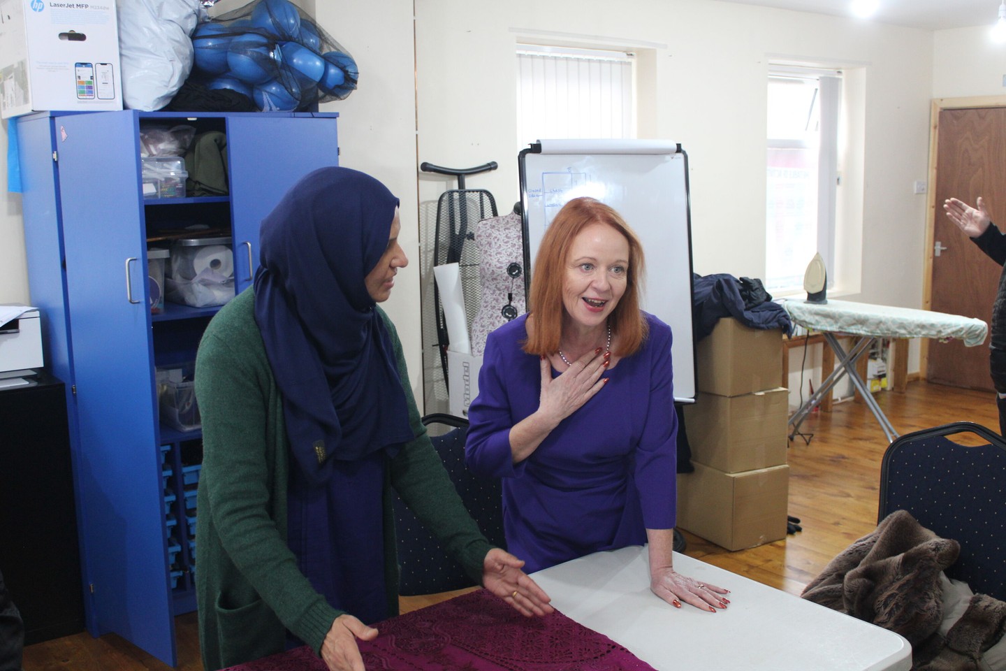 Last week, I dropped in to see the fantastic work going on at Better Communities Bradford.
Headed up by Abbas, BCB host a whole range of brilliant grassroots activities, support and resources to empower people, especially BAME women, and tackle Islamophobia.
It was also nice to speak to Mazhar from Lidget Green Walking Group and check out the newly renovated space, fit for all sorts of community activities!