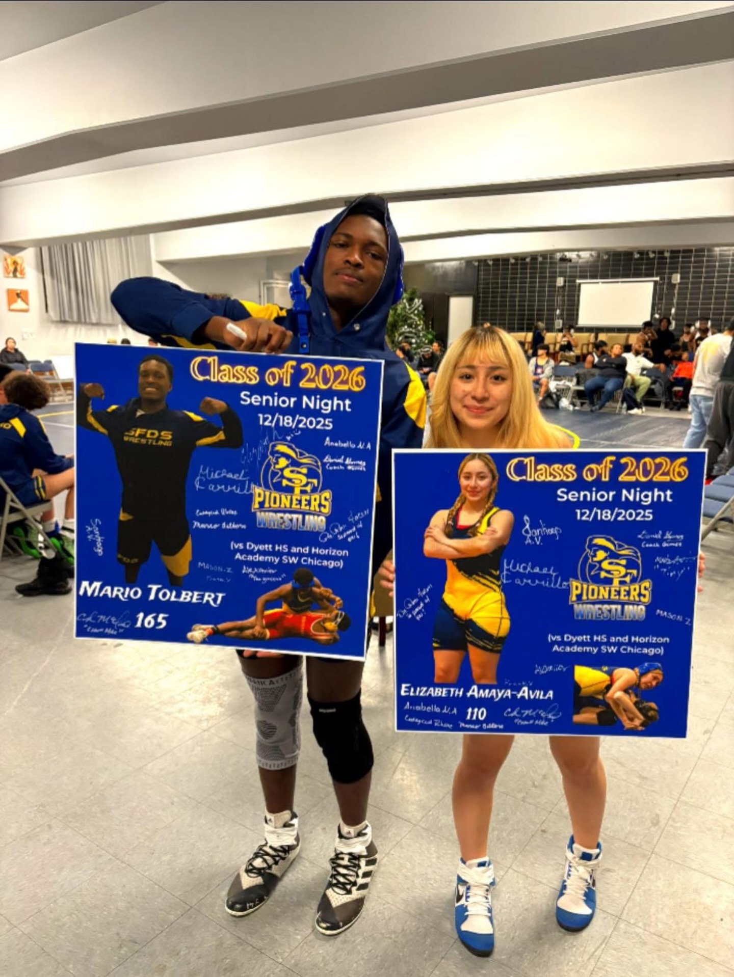 🤼 #PioneerStrong #SeniorNight
📸 Mario Tolbert (165) and Elizabeth Amaya-Avila (110)