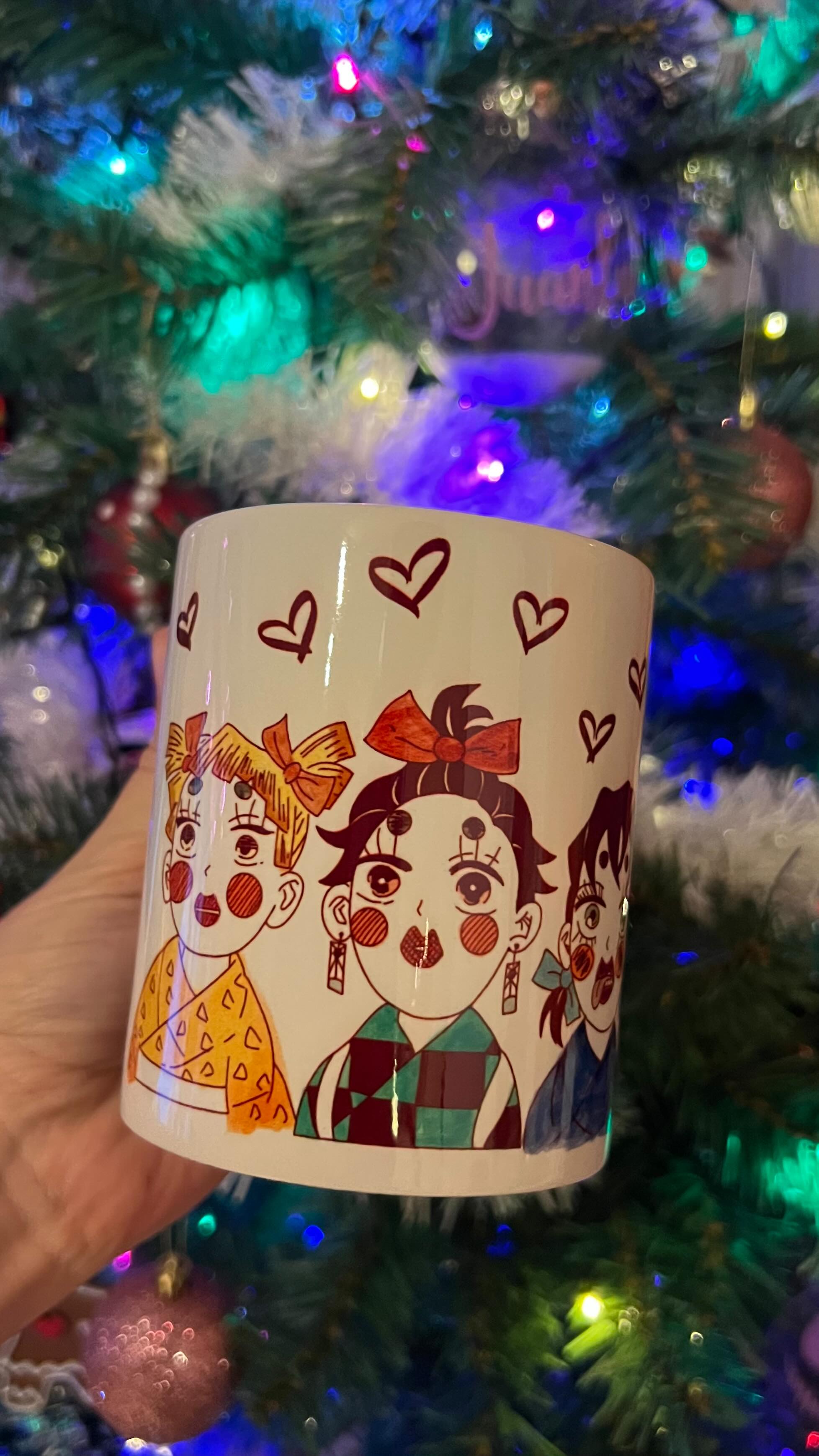 Por fin tenéis disponibles las tazas de las más guapas de Kimetsu no yaiba.
Dos tamaños diferentes. Sublimadas a mano.
No te quedes sin la tuya.