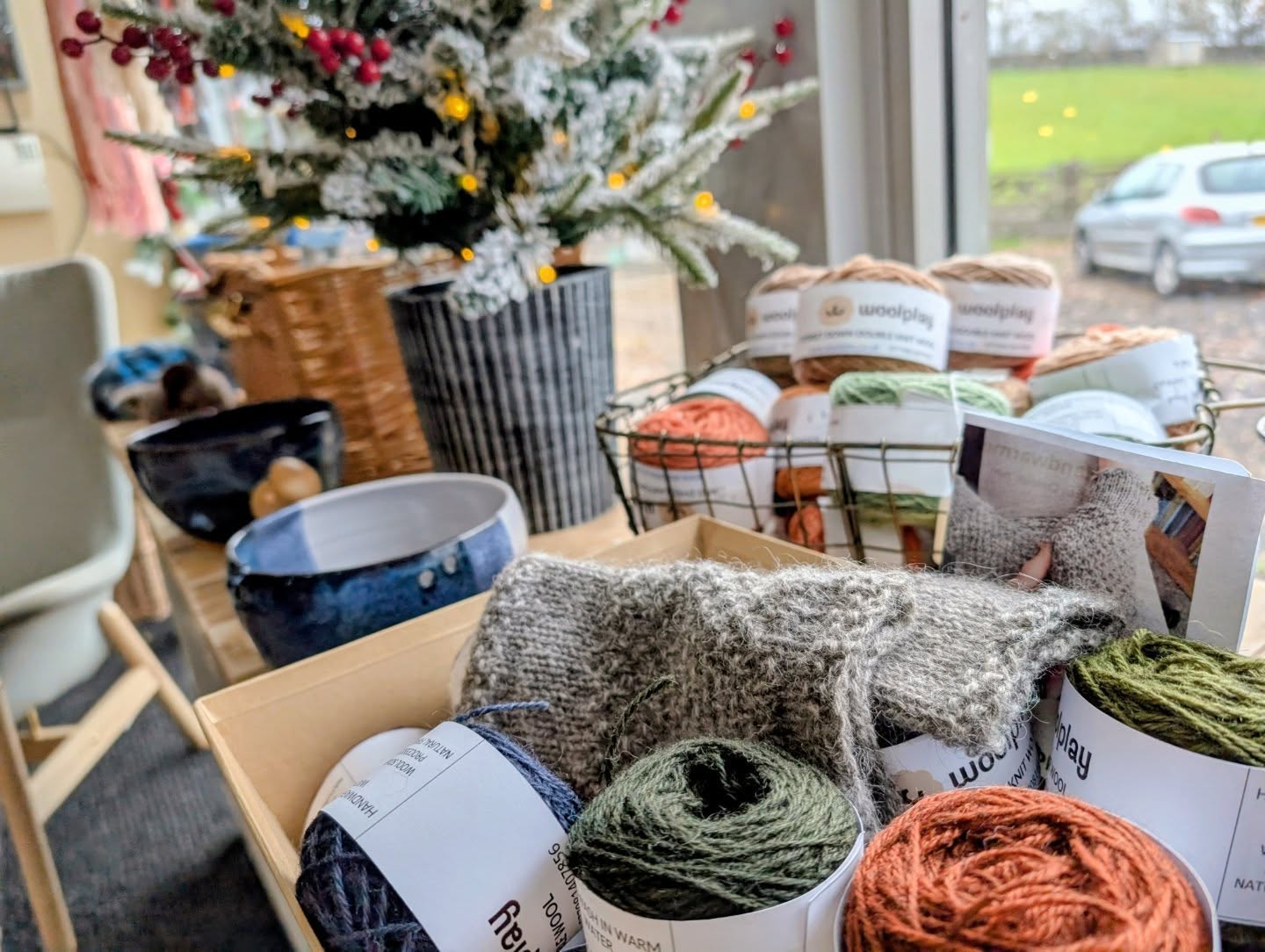 Woolplay Studio is open today, tomorrow and Saturday from 10 till 4 - sorry it's been a busy morning with needing to take a hay bale out to the sheep and then packing orders.
Tomorrow and Saturday we'll be serving mulled wine and mince pies as we invite you to come and squish wool, stock up for woolly endeavours over the festive season or buy those last minute gifts for woolly friends and family.
The Studio is on Hollow Lane Mendham IP20 0JP which is off the B1123 just after Withersdale Street on the way to Metfield.
The studio closes on Saturday at 4pm and will reopen on Thursday 22 January 2026.
#britishwool #thoughtfulgifts #wooladdict #woolcraft ##supportsmallbusiness