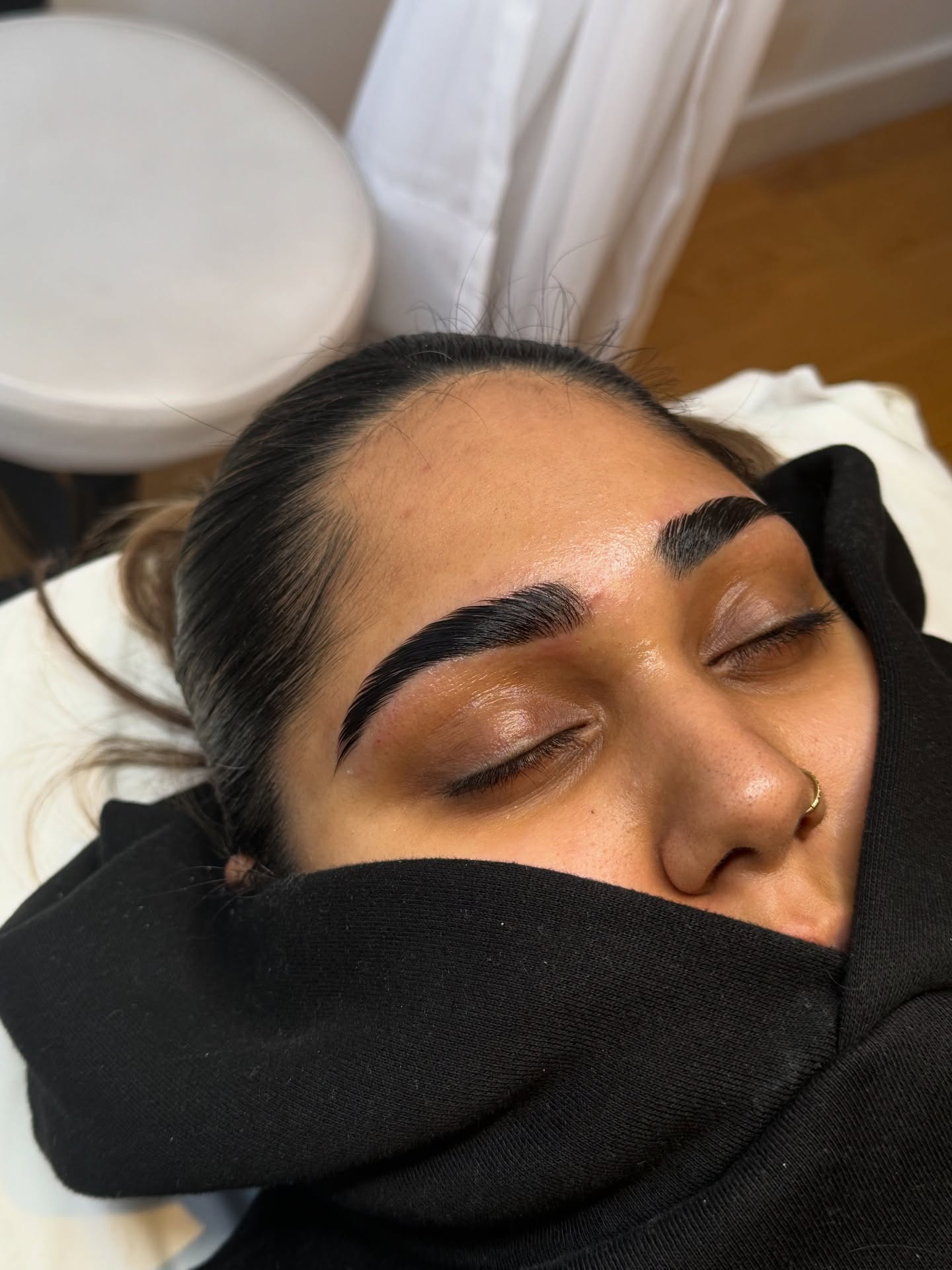 Bold brows 😮💨 student work never disappoints!
Learn the art of brow brows with our Brow Duo, Brow Definition or Brow Lamination.
Book today with a small deposit and pay the rest monthly.
ABT Accredited | Beginner friendly | Finance available