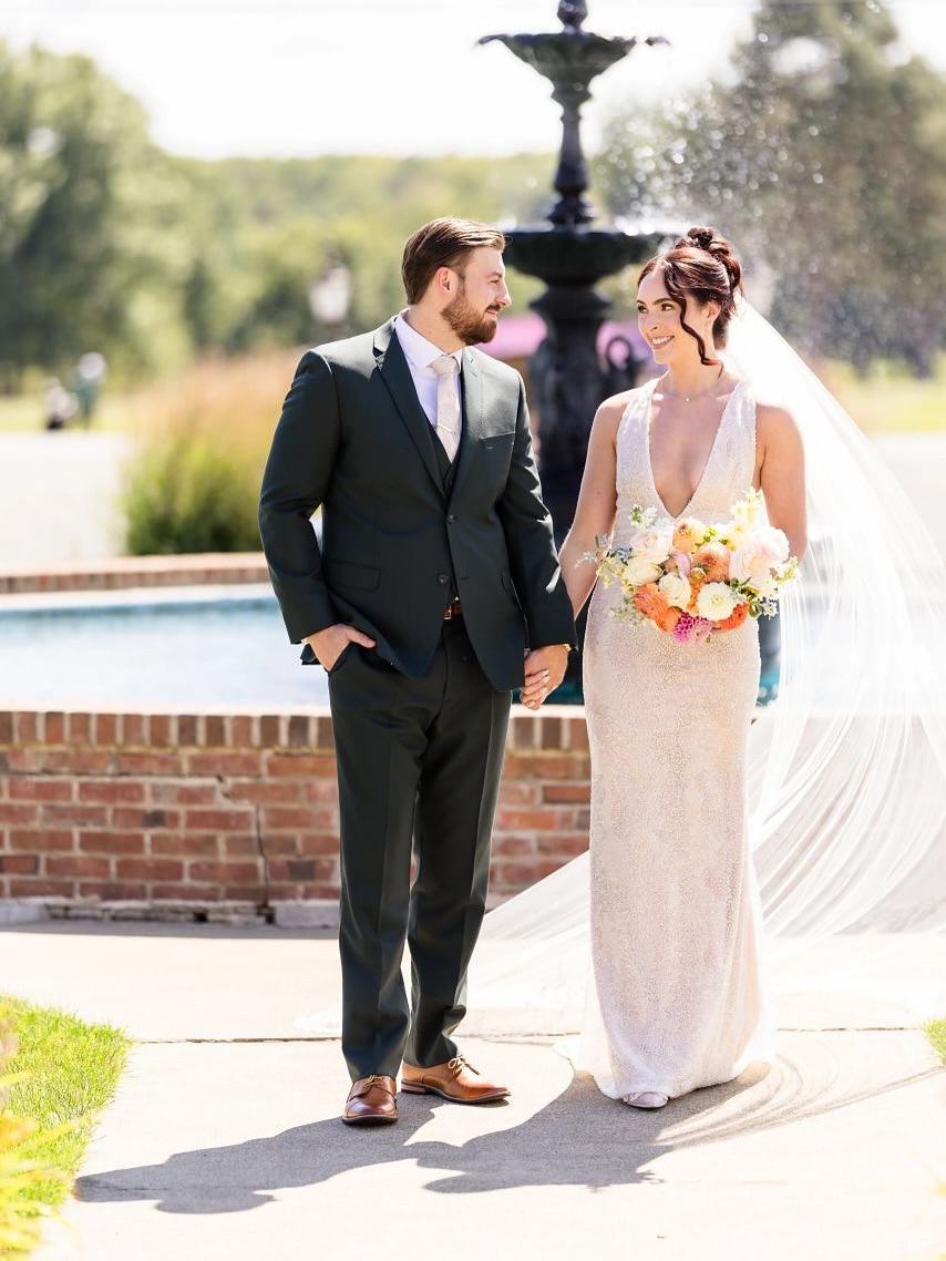 Wedding season … you are so missed
📸 @heritagehousephoto