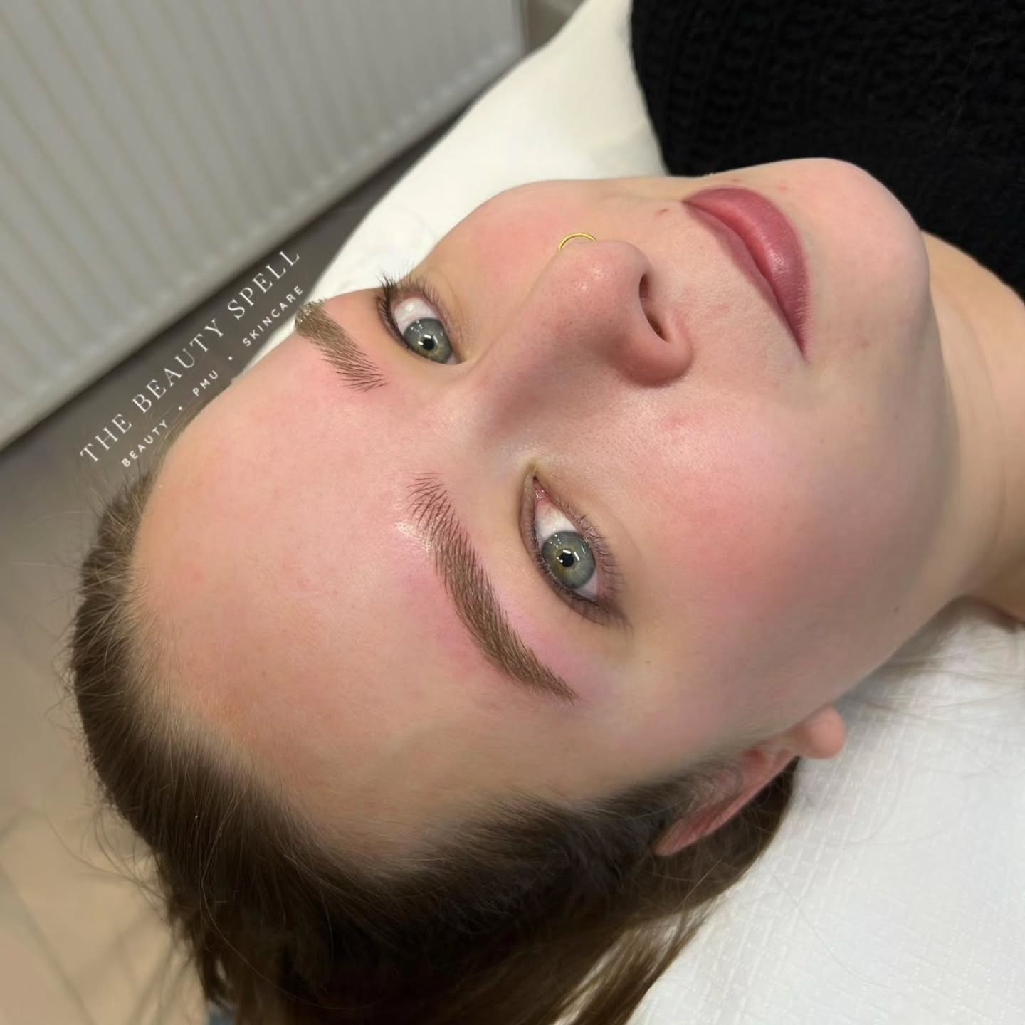 ✨️Love this natural fluffy brows✨️
MICROBLADING PMU
@ayaa.boulanger
#microblading #microbladinggroningen #pmu #microbladingnederland #microbladingbrows #microbladingartist #pmubrows #pmugroningen #pmunederland #wenkbrauwen #groningencity #natuurlijkewenkbrauwen #browgoals #browartist #browsonfleek #browtransformation #browmapping