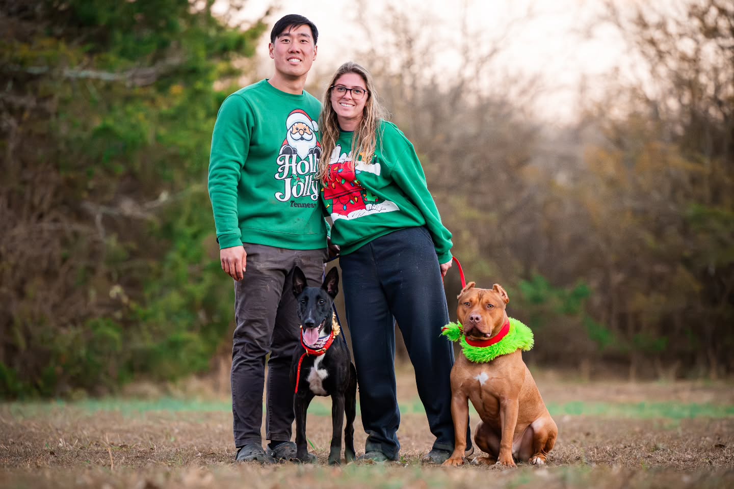 As another year comes to a close, we’re grateful for the dogs who challenge us, teach us, and remind us why thoughtful, intentional work matters. We are grateful for our community and all the adventures that dogs bring into our lives.
Thank you for choosing CAL K9s, for trusting our process, and for supporting a space where dogs are allowed to be dogs.
We didn’t quite make it to Christmas card photos this year..but we did end up with pictures from the working dog club we joined, which feels pretty accurate for how life looks around here.
Merry Christmas and Happy New Year from Jodi & Sam and the rest of our crew 🎄✨
📷 : @eyetoothimpressions