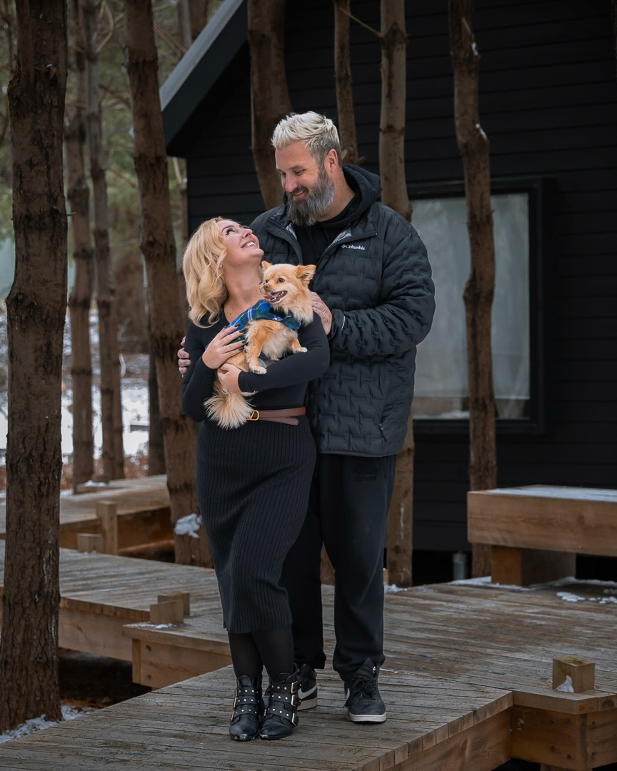 Repeat clients will always have my heart 🤍
This cozy, snowy session with Kate & Mike at @blackforest.cabins was such a joy. Everything about this family just feels easy and full of love. It’s always a pleasure getting to see Lucy again too 🐾
#novascotiaphotographer#novascotia#ns#familyphotography#lifestyle#couplephotographer#petphotographer#petphotography#portrait#eastcoastphotographer#christmasphoto