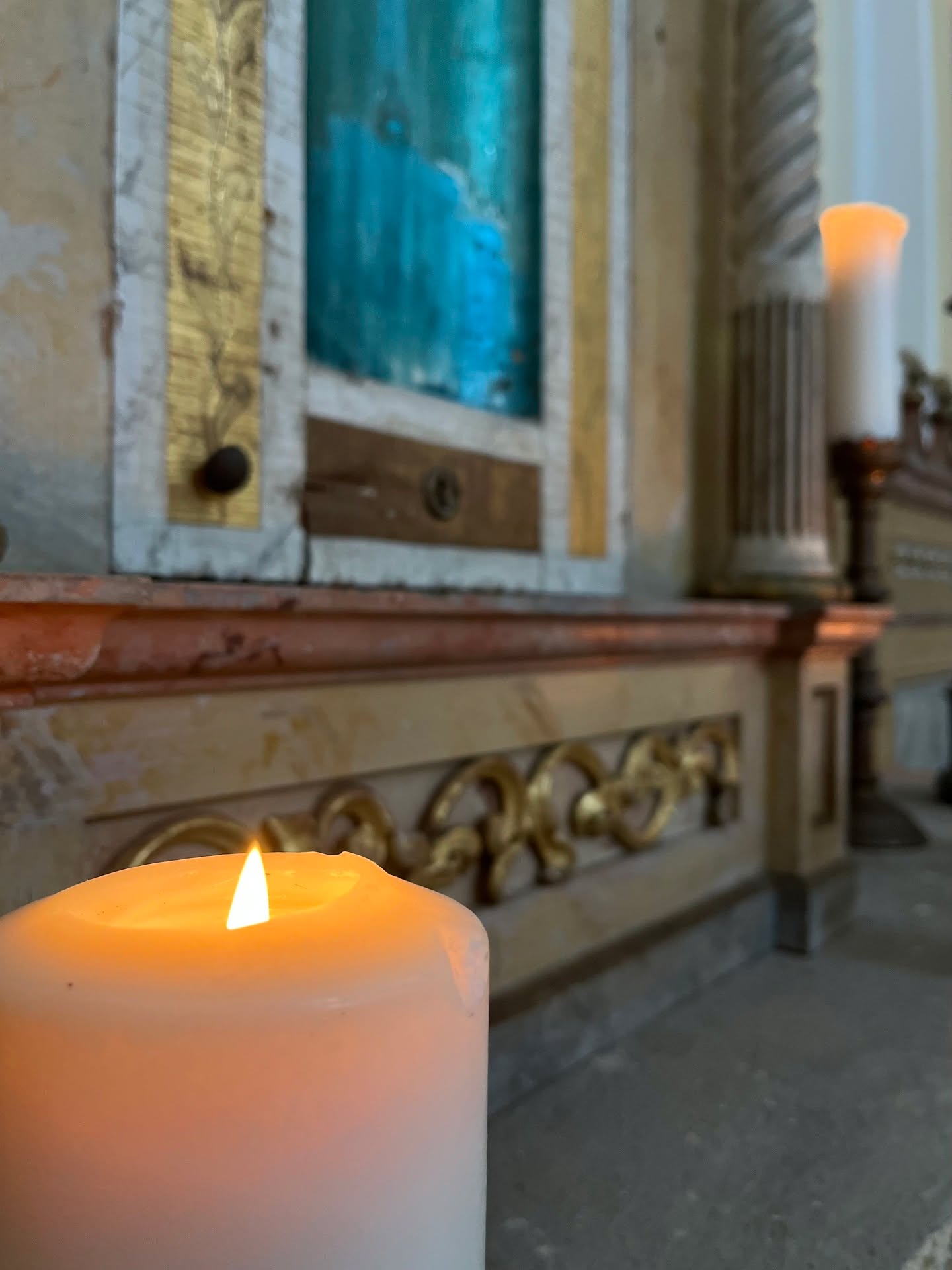 Přejeme šťastné a požehnané Vánoce a těšíme se na viděnou v novém roce 2026. ⭐️
Wir wünschen frohe und gesegnete Weihnachten und freuen uns auf ein Wiedersehen im Jahre 2026.
– Sebastianus, z. s.
#sebastianus #spoleksebastianus #svatykopecek #svatykopecekmikulov #mikulov #nikolsburg #dietrichstein #vondietrichstein #vanoce #weihnachten #svice #kerze