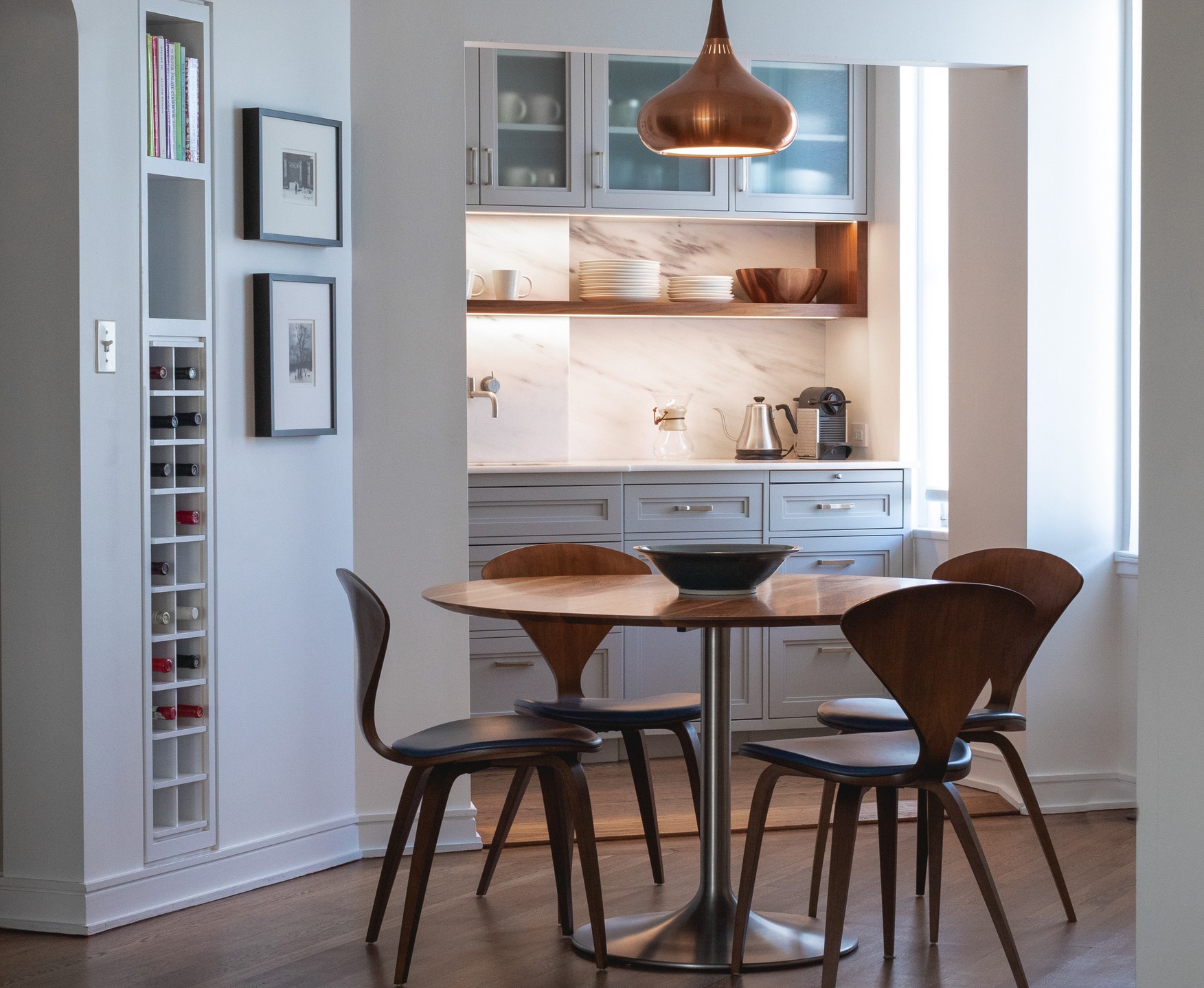 Love looking back on this West Village project, and especially loved working on the design of this kitchen!
design: @sargentdesigncompany
📷: @freihoferphoto