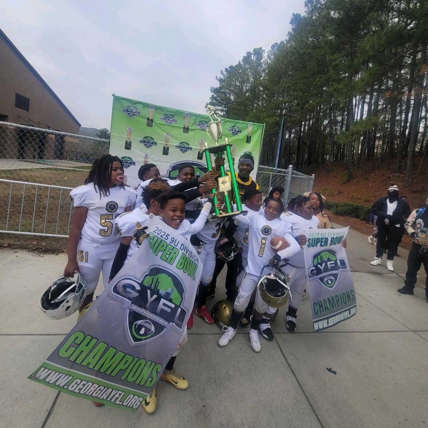 Congratulations to our GYFL 2025 9u Division Champions @richkidzpoloboyz