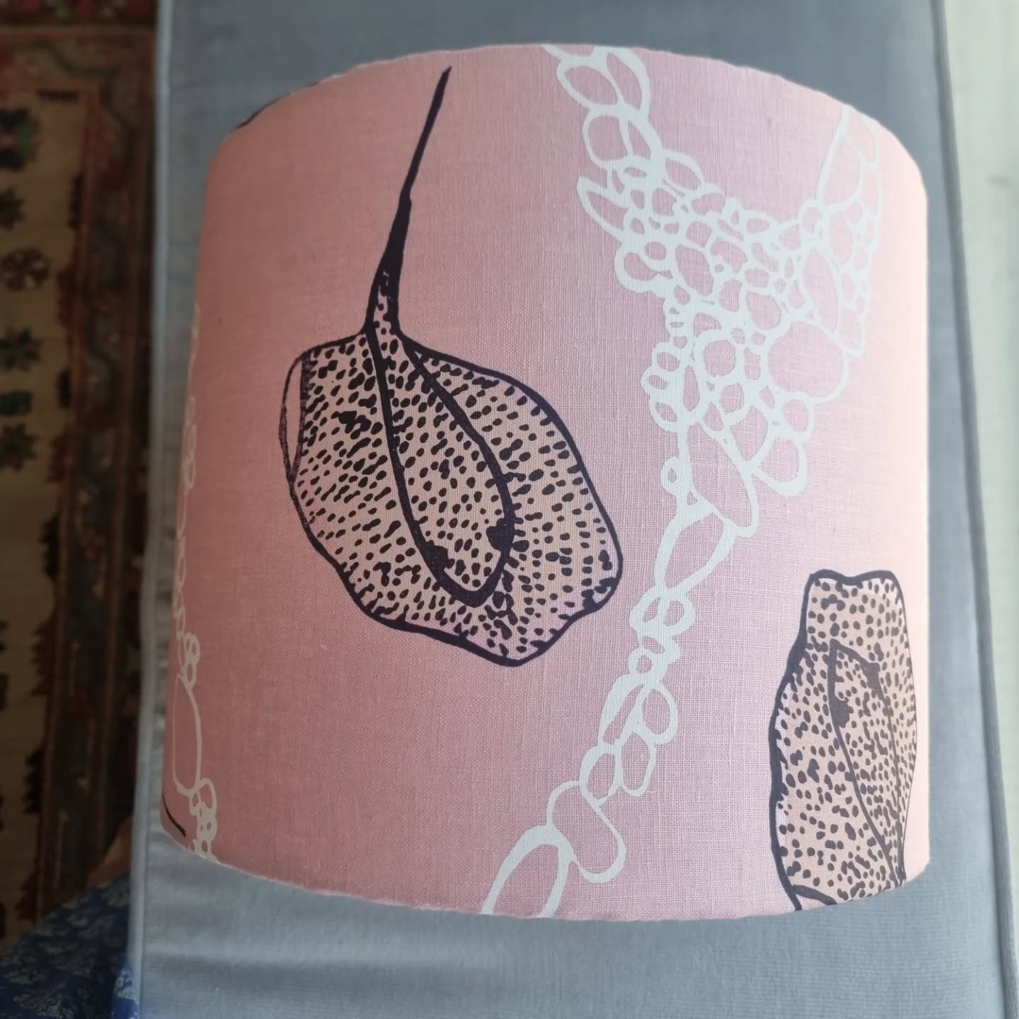 Stingray lampshade made from fabric printed @nagulajarndu. Off to its new home in Victoria.