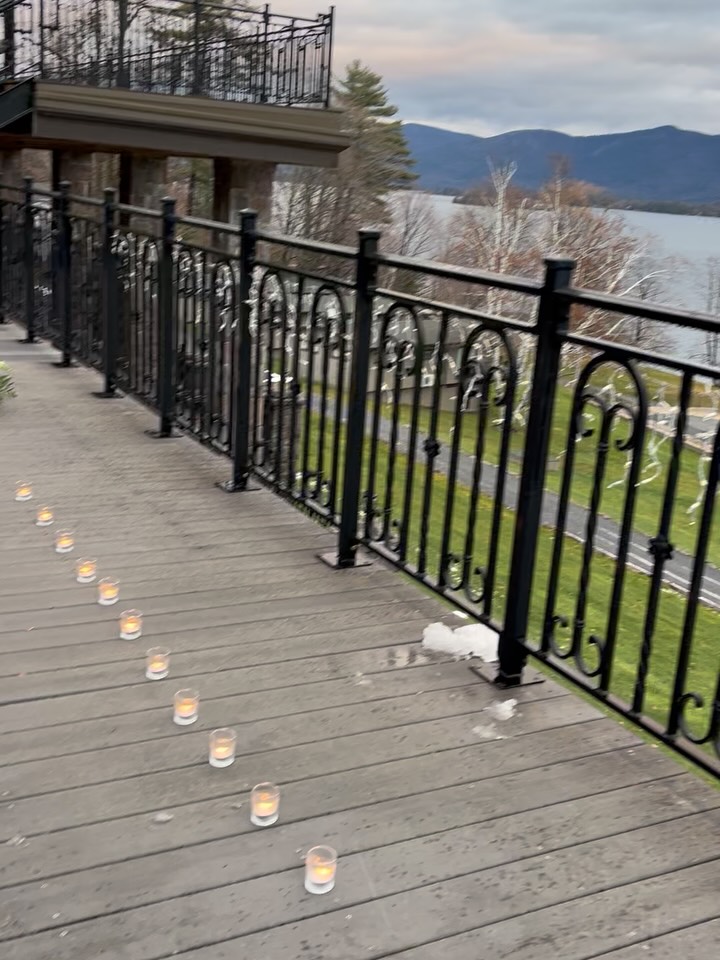 My husband’s best friend asked the love of his life to be his forever yesterday… ❤️and I got the special job of setting up florals for his vision. A hard secret to keep!
Congratulations to our Uncle Justin + Aunt Jill. Two of the most selfless, loving people who are so important to my family and children. Let’s party Ducey’s! 🤟🏻 sooooo much!
📸 @refined.visuals518