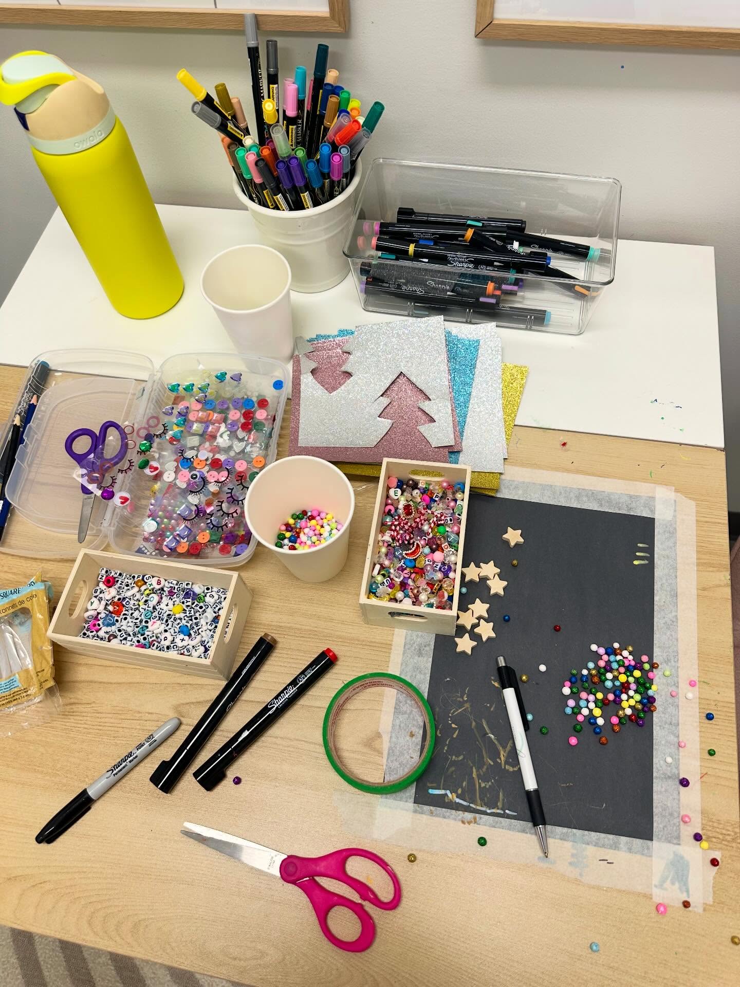 🧠🫀Feeling protected is more than being physically safe.
It is the experience of being supported, understood, and not alone.
Through connection and co regulation, our nervous systems learn when it is safe to soften, rest, and grow. 🚀