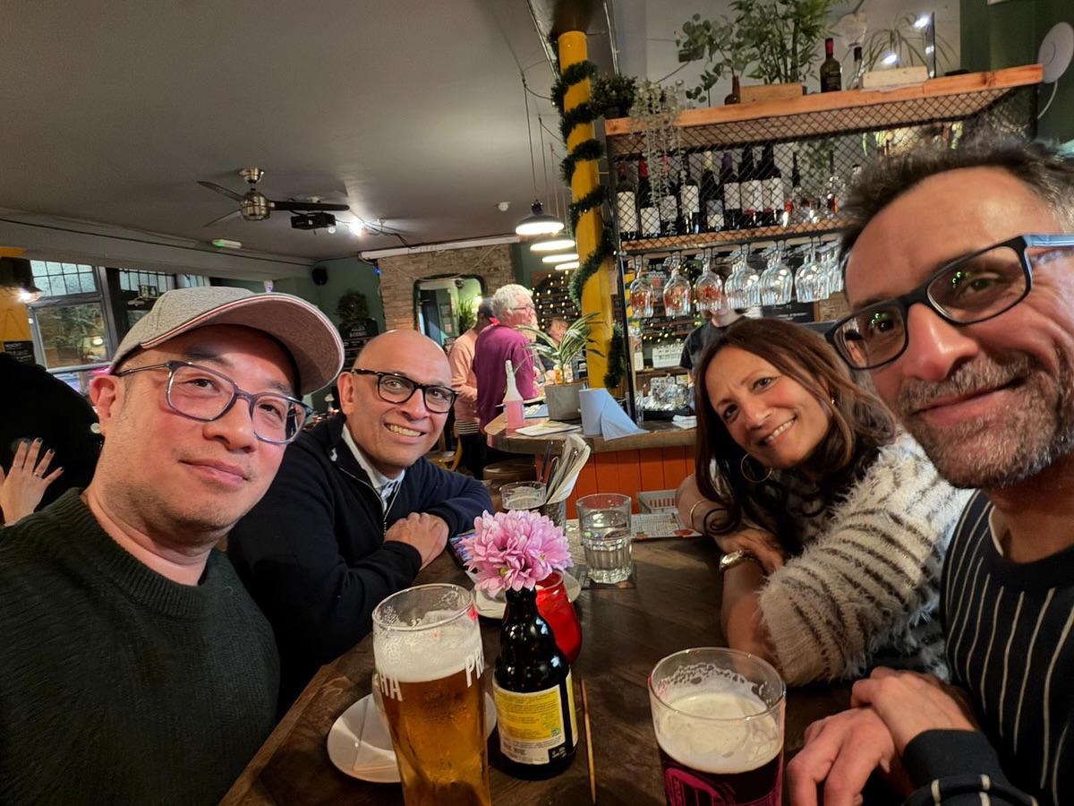 We braved the rain to catch @chefnormanmusa for his Makan Makan residency @thekingandco before he finishes for Xmas!
We had
starter platter - chicken satay, laksa croquettes, dumplings & spring rolls
All great - highlights are the best chicken satay with his freshly made peanut sauce! So tasty! And the laksa croquettes a must try!
Beef rendang
Malay chicken curry
Nasi goreng
All great try them all! 😋
Finished off with Asian tiramisu and banana fritters beautifully wrapped in a light filo pastry.
Stuffed and happy!
He's only there until 23rd Dec highly recommend a visit if you can!
#makanmakan #malaysianfood #londonfoodie #foodies