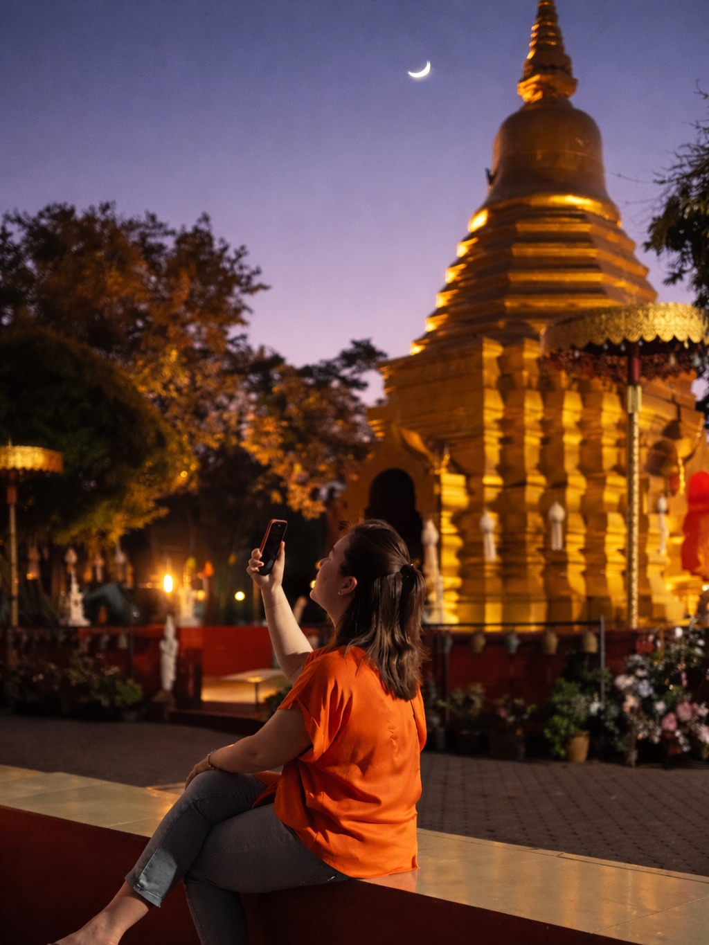 🎄Ici, je ne cherche rien. Je me laisse retrouver. 🎄
En ce jour particulier,
je vous souhaite des fêtes simples,
habitées, et fidèles à ce qui compte vraiment pour vous.
Prenez soin de votre temps.
Il sait où vous ramener.
Nittayaphon./.