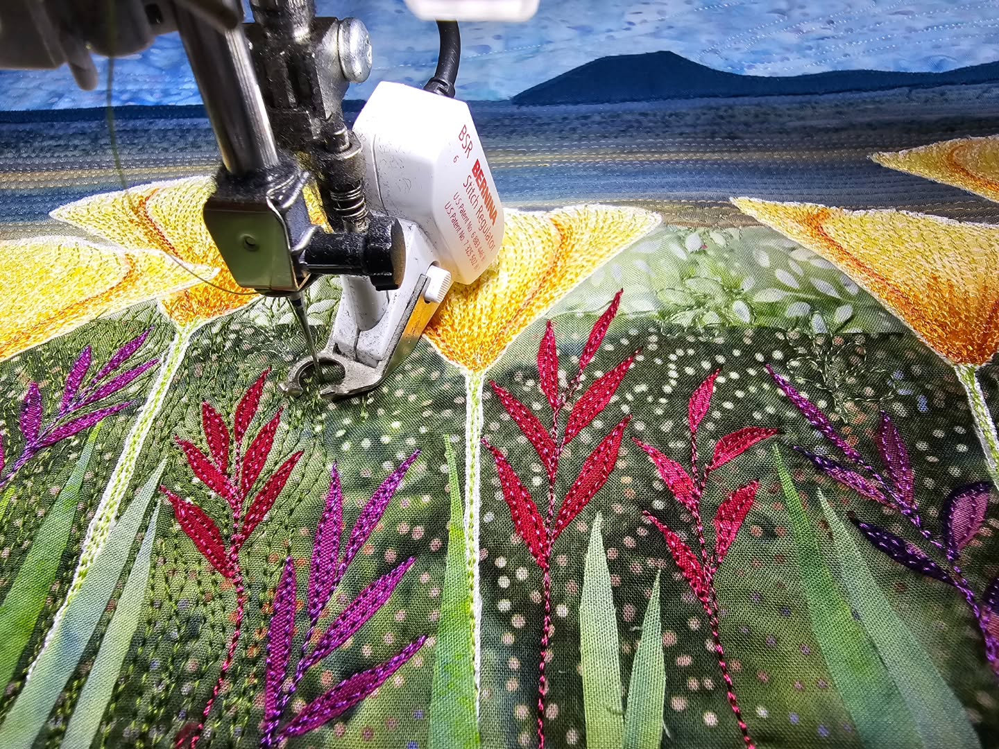 Another fabulous Friday although the weather is not as fabulous as it has been(great for working in the studio tho🤗) ... What have you been doing today? Are you crazy busy with Christmas preparations... or maybe your preparations are minimal.... or just maybe, like me, you've done a bit of preparation as well as some creating...
I finished my 'day job' at school last Tuesday so everyday since has felt like Friday, my usual Studio day😅
I've been doing final preparations for "The Space Between" exhibition which gets hung on Monday ready for the Opening on Tuesday 23rd at 10am.
#artistatwork #textileartist #landscapeartquilts #inspiredbycoastlines #contemporarytextileart