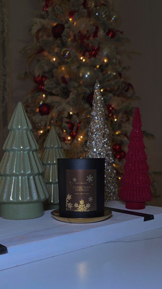 Which is your favourite in the Christmas collection?🎄🎀☃️🎅🏽
Local Retailers:
▪︎Okazions - West Mall
▪︎Rainy Days - Ellerslie Plaza
▪︎The Avenue Pharmacy - Ariapita Ave
▪︎Massy Stores (8oz only)
St. Ann’s
Maraval
Westmoorings
Alyce Glen
Brentwood
Trincity
St. Augustine
Gulf View
▪︎Tradewinds Hotel - San Fernando
▪︎Antoni’s Floral - Valpark
▪︎Nextgen Brewing - San Fernando
▪︎Siro Home - San Juan
▪︎Galt & Maree Lab - By Appointment in Maraval
In Tobago:
▪︎Siri Home - Canaan
▪︎Bambú Gift Shoppe - Crown Point Hotel, Store Bay
#christmascandle #christmascandles #shoplocal #galtandmaree #trinidadandtobago #luxurycandles #handpoured #handpouredcandles #bathandbodyproducts #skincare #candles #candlelover #candleshop