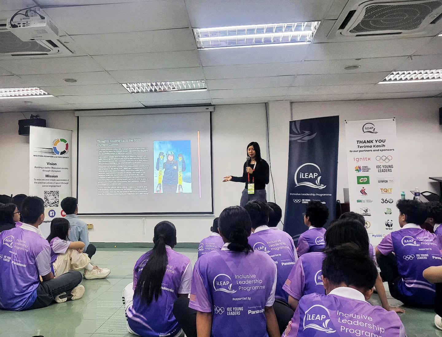 iLeap KL 2025!!
Thank you so much for having me and @noraseela_oly for inviting me to speak 🫶🏼
It was really cool to meet everyone including all the participants and moderators, wishing all of you the best and looking forward to the future!
And lastly, shoutout to @milogal you are incredible for making this inclusive program 🙌🏻
#ileap #ileapmalaysia #inclusiveleadership #malaysianskier #malaysiaboleh