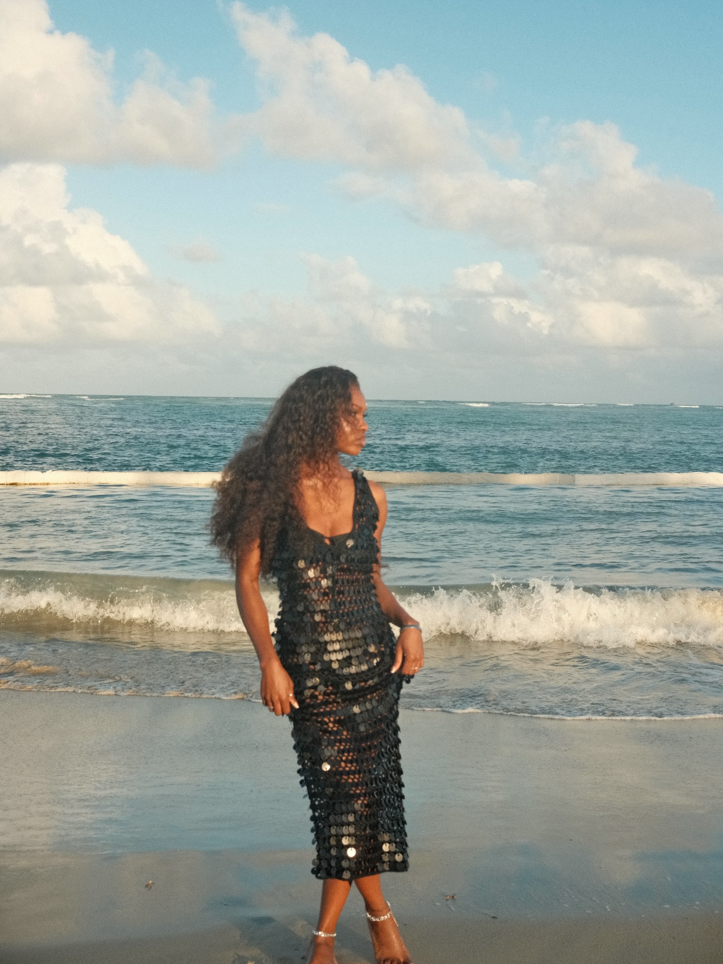 Sunsets are my love language 🌅
(Outfits deets linked in my ShopMy under my “Punta Cana” collection.
Are you a sunrise or sunset person?