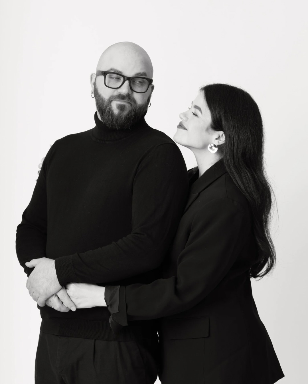 We are Sinah and Thomas from Directedart, a married duo creating wedding photo and film across Europe.
Our focus lies in creating timeless wedding imagery that feels considered, honest and enduring. We work with digital, 35mm and Super 8, combining different formats into a cohesive visual language.
Shaped by years of working together and places that have influenced how we see, our work is not only about what we create, but how we show up: present and attentive, taking the time to truly understand what matters, gently guiding where needed and holding space for moments to unfold naturally.
Based near Munich, working across Europe.
We are deeply grateful for this past year and for every couple who trusted us with their story. We are already looking forward to our 2026 couples and to reading about you, your ideas and what matters most to you.
//
#weddingphotographerduo #weddingduo #weddingphotographers #weddingphotoandfilm #weddingsuper8
📷 @toni_tony_b