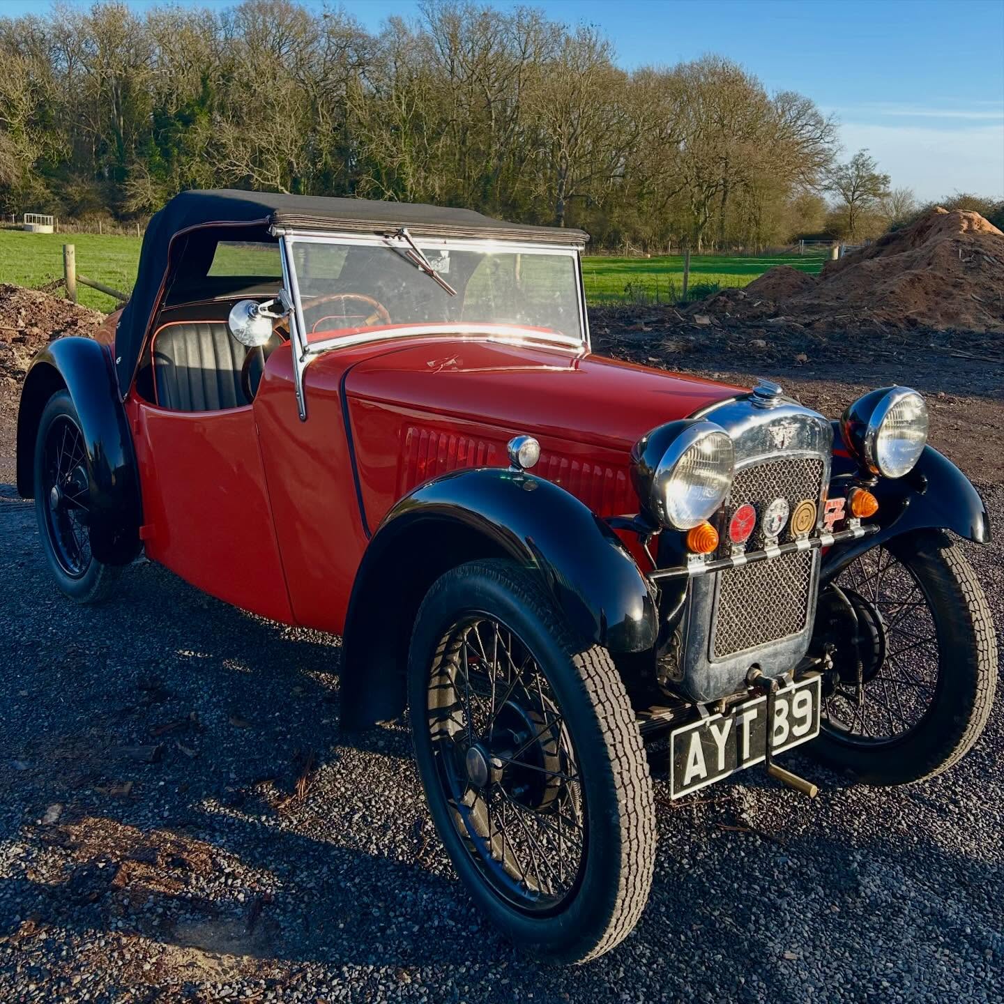 A beautiful little Austin Nippy looking fabulous in the winter sun today
.
.
#austinnippy #austin #classiccarrestoration #essex #classiccar #classiccars #classiccarsdaily #restoration #fabrication #paintwork #carsofinstagram #vintagecars #photooftheday #vintage
#metalshaping #panelbeating