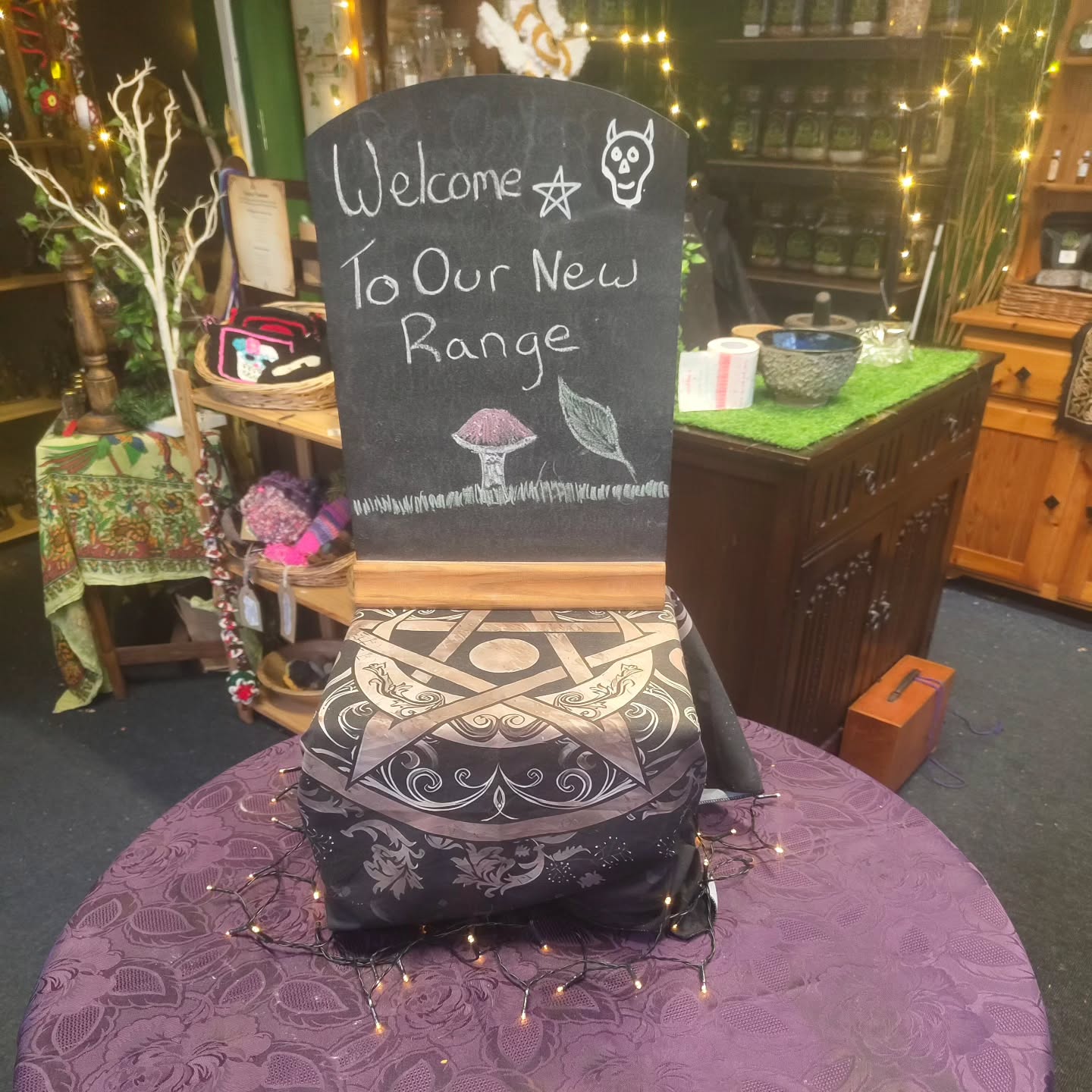 Good afternoon Wytches
Yule is nearly upon us and we've moved all our Yule products to The Green Man Altar, making way for something new!
A new range and a new direction and shift for the Grove!!
Check back in a couple hours for the reveal!!
See you soon
Blessings of the Land, Sea, and the Sky ❤️ ❤️ ❤️ ❤️
Post