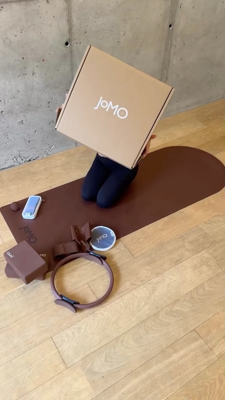 Unbox. Unroll. Move.
Your Pilates & yoga essentials are here 🤍
Shop now.