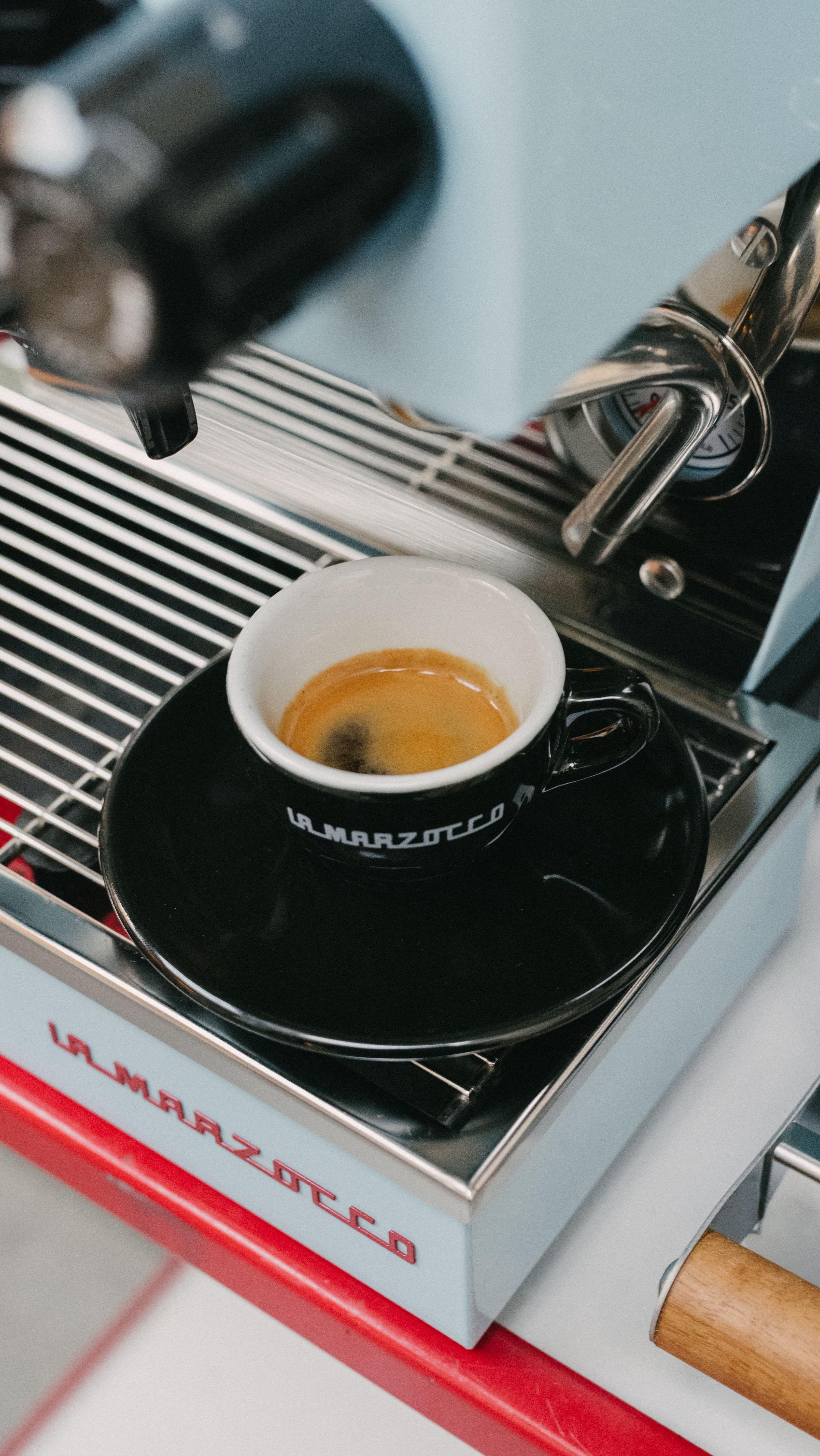 Vi holder stengt alle røde dager i romjula:
-> 24.-26.desember
-> 31.desember
-> 1.januar
Vi er tilbake i full styrke 2.januar 2026 💫
I mellomtiden ønsker vi dere alle en god helg og riktig god jul!