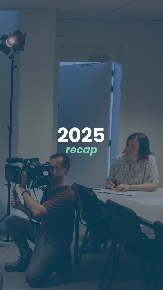 2025, een jaar waarin we weer talloze verhalen mochten inblikken. Bedankt aan al onze klanten en partners voor het vertrouwen en de fijne samenwerkingen!
Proost op een gezond, gelukkig en creatief 2026! 🥂🎬
#ingeblikt #2025recap #NewYear