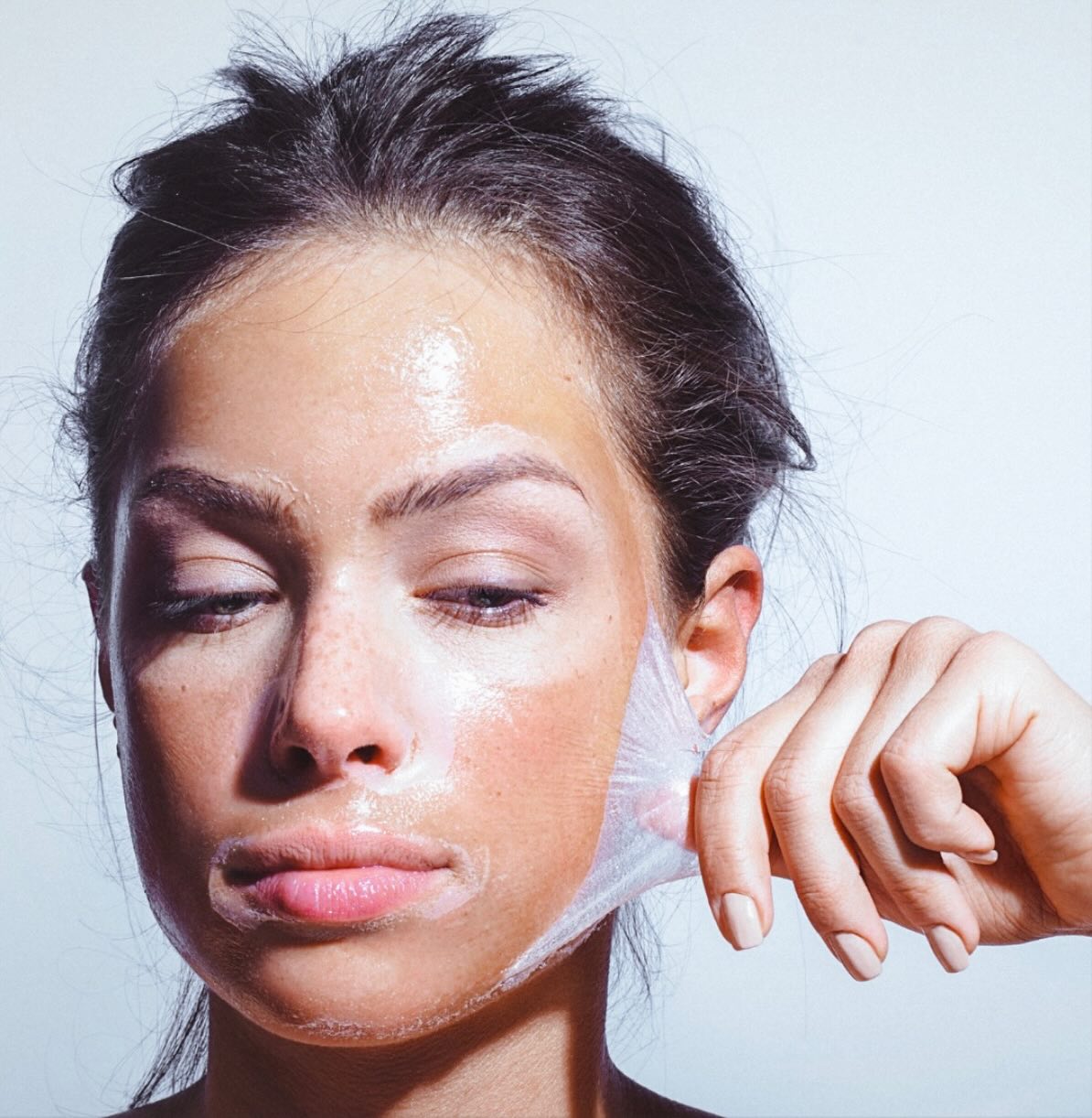 ✨ Festtags-Glow ✨
Die Glow Peel-off Maske verfeinert das Hautbild, klärt sanft und sorgt für einen frischen, strahlenden Teint – ideal in der Vorweihnachtszeit.
#cosmeticunique #peeloffmaske #vorweihnachtsbehandlung #dezemberpflege