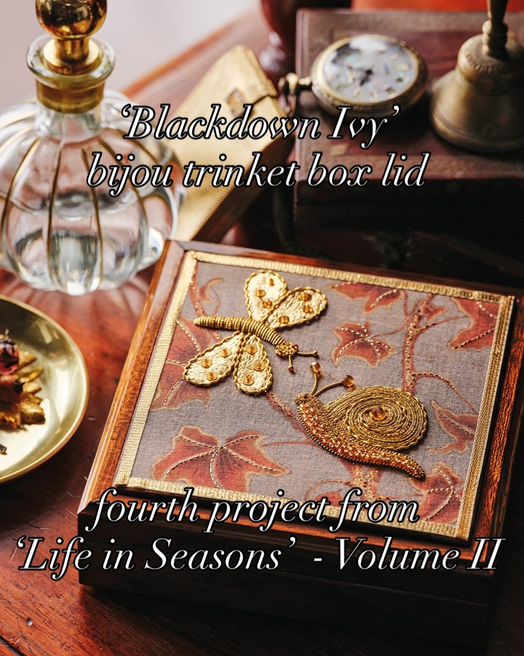 Twinkling ‘Blackdown Ivy’ goldwork trinket box lid 🎁 Fourth project celebrating early Autumn and the all-important ivy that sustains birds and insects with its nectar-rich flowers and nutritious berries. A magical plant revered in numerous ancient cultures 🙏🏼 #nicolajarvisstudio #lifeinseasons #ivy