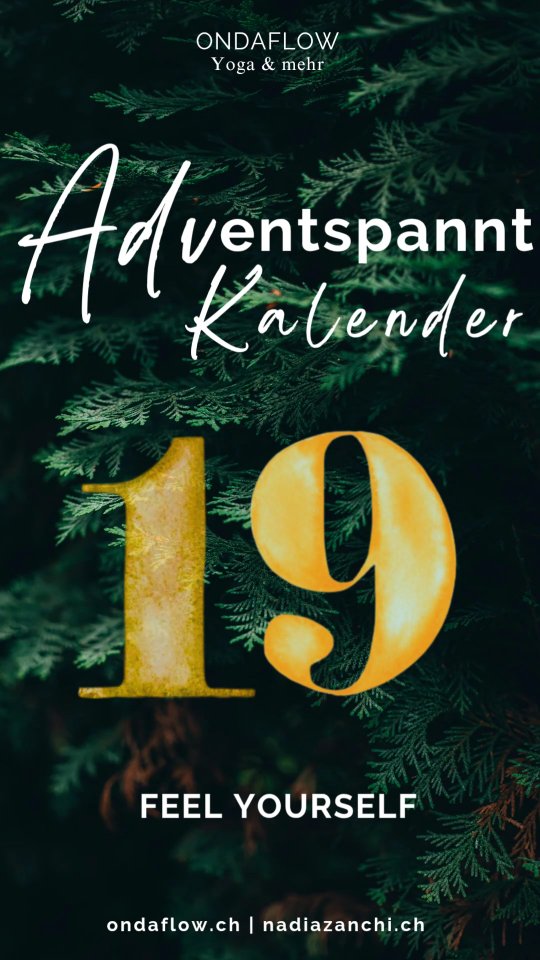 ✨️Türchen 19 | Feel yourself✨️
Ihr wisst, ich bin ein grosser Fan davon, wie wir das, was wir auf der Matte üben, auch im Alltag einbauen können. Ich vertrete die Überzeugung, dass sich nur dann die tiefere Wirkung unserer Praxis zeigt, wenn der Alltagstransfer klappt.
Diese 3 alltäglichen Situationen im Video kennt ihr bestimmt alle und wir können sie achtsamer, bewegter und bewusster gestalten.
Das geht natürlich auch in vielen anderen Momenten im Alltag:
👉Beim Rüsten, Kochen, Anrichten
👉Beim Duschen
👉Auf dem Weg zur Arbeit/zum Einkaufen
👉Beim Wäsche aufhängen
..und die Liste geht weiter.
Falls du noch andere gute Ideen hast, wie man ganz niederschwellig mehr Bewegung und Achtsamkeit in den Alltag bringen kann, dann ab in die Kommentare damit. Hier dürfen wir voneinander lernen🩵
#yogaimalltag
#yogaeveryday
#yogaofthemat
#adventspanntkalender
#adventskalender